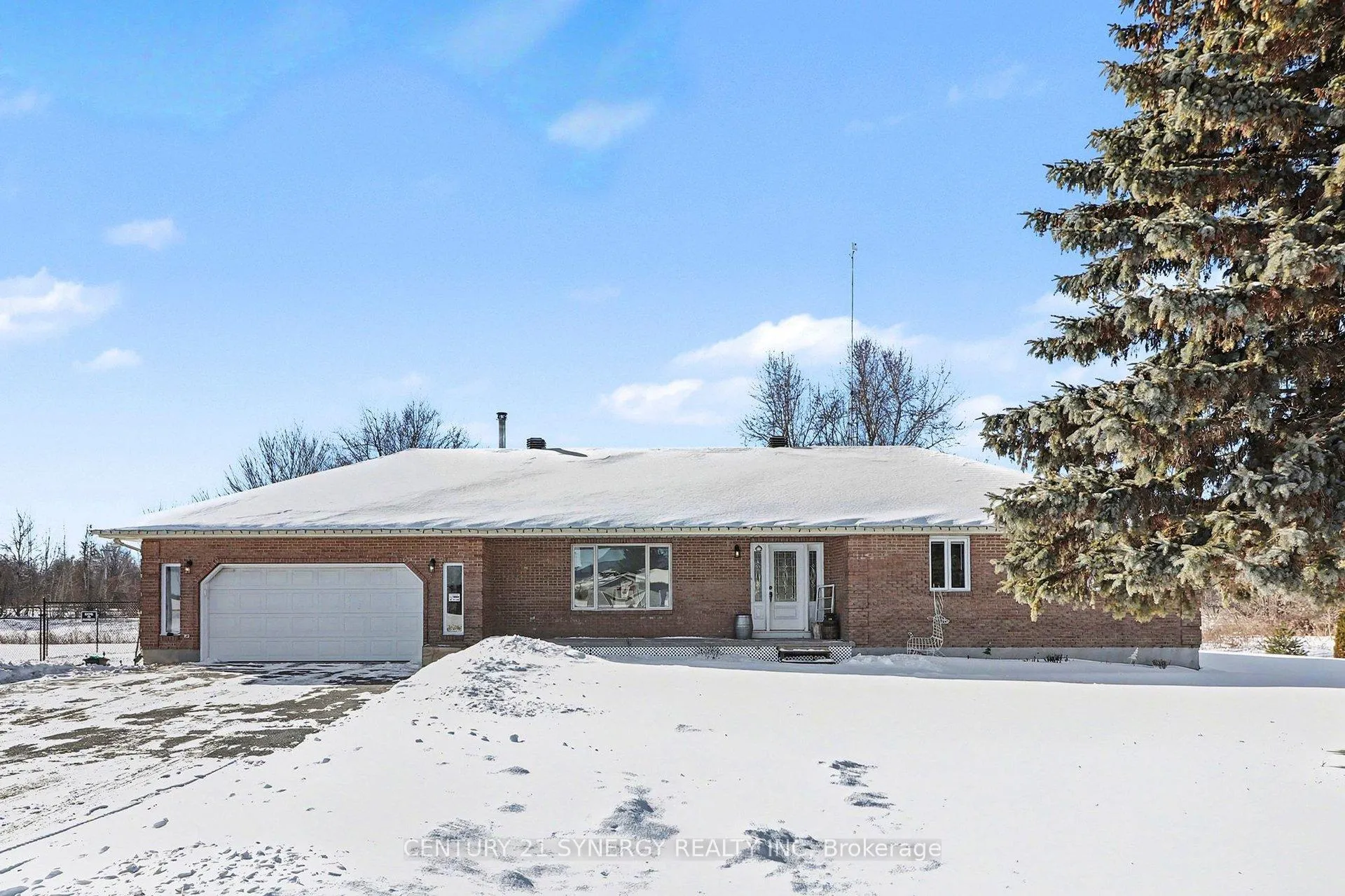 Photo 1 of 2290 Valley Street, North Stormont, Moose Creek — HOMEH