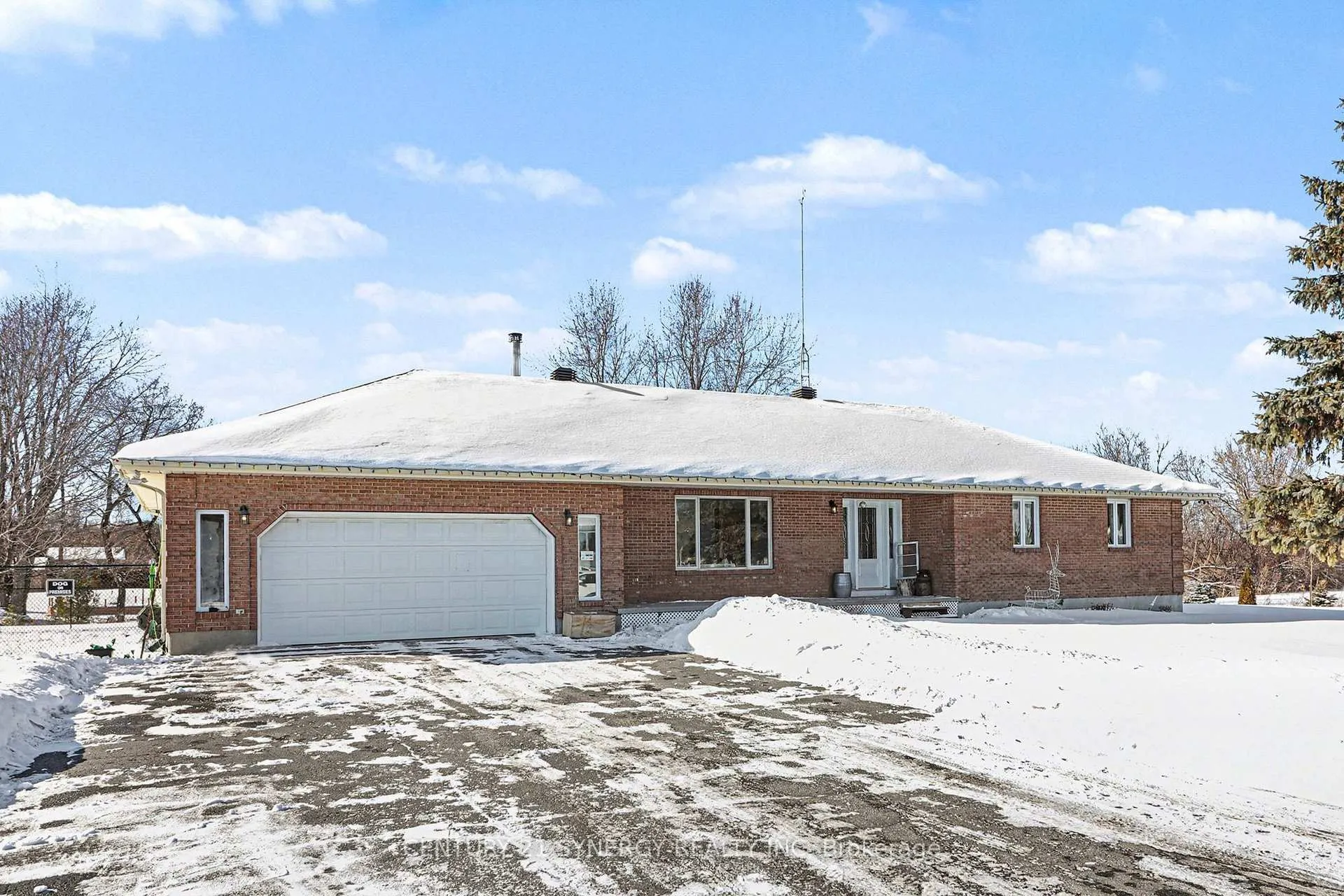 Photo 2 of 2290 Valley Street, North Stormont, Moose Creek — HOMEH