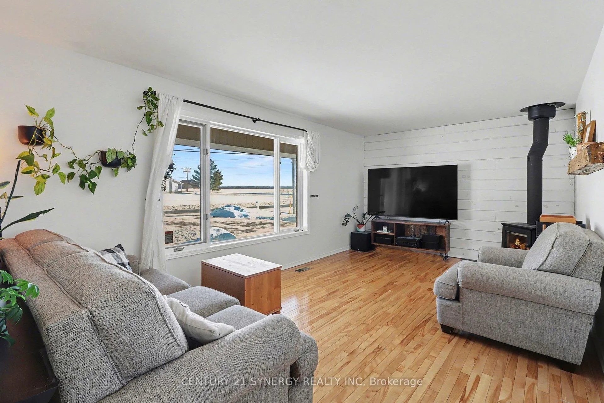 Photo 7 of 2290 Valley Street, North Stormont, Moose Creek — HOMEH