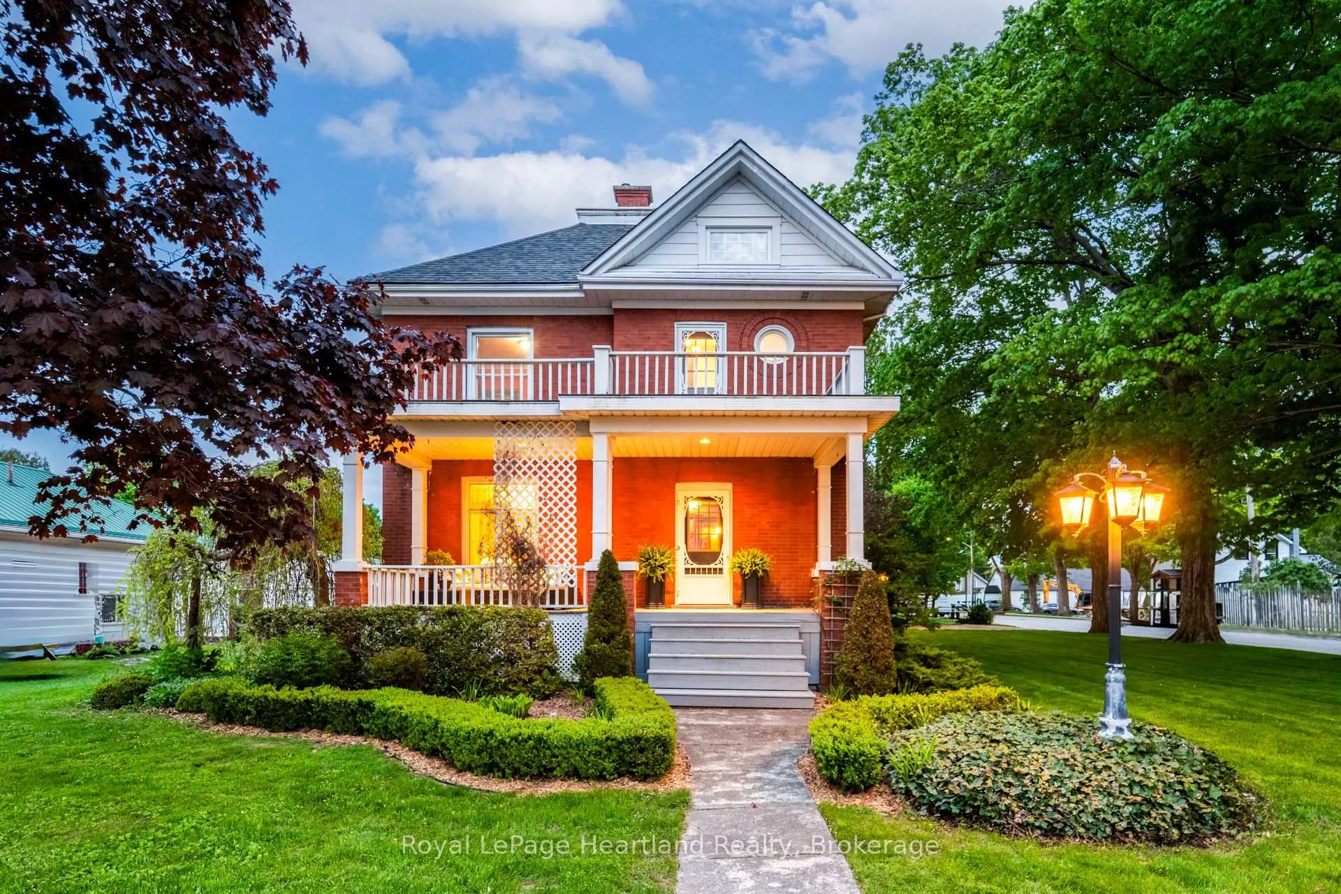 Front of 202 McConnell Street