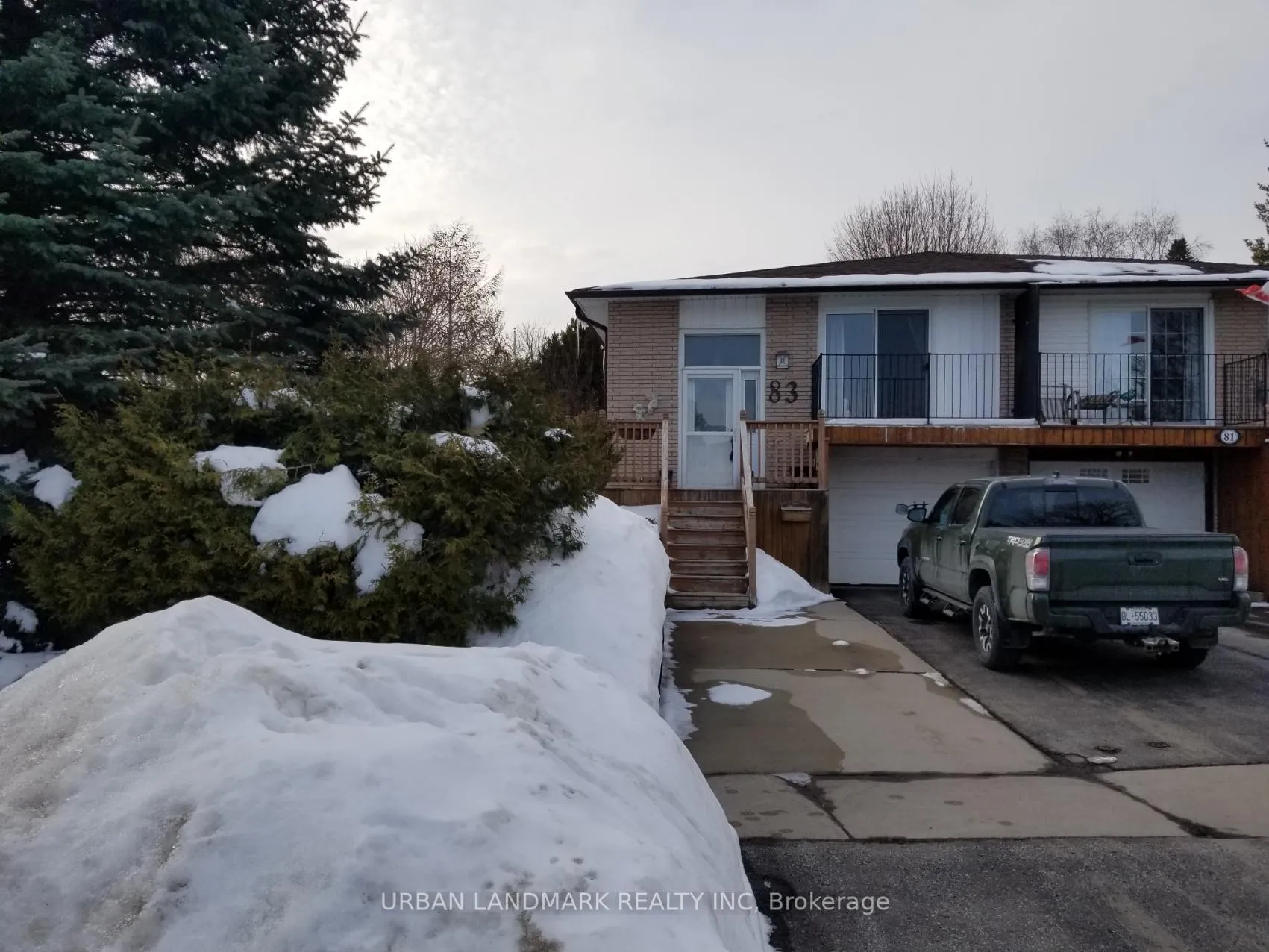 Photo 1 of 83 Lawrence Crescent, Clarington, Bowmanville — HOMEH
