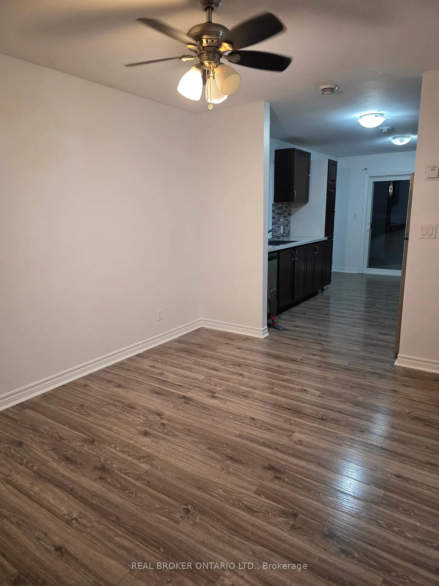 Photo 4 of Unit Main, 175 Peel Street, Barrie, Wellington — HOMEH