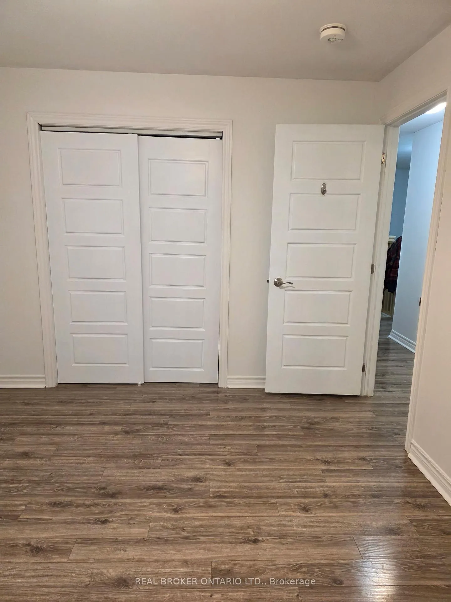Photo 5 of Unit Main, 175 Peel Street, Barrie, Wellington — HOMEH