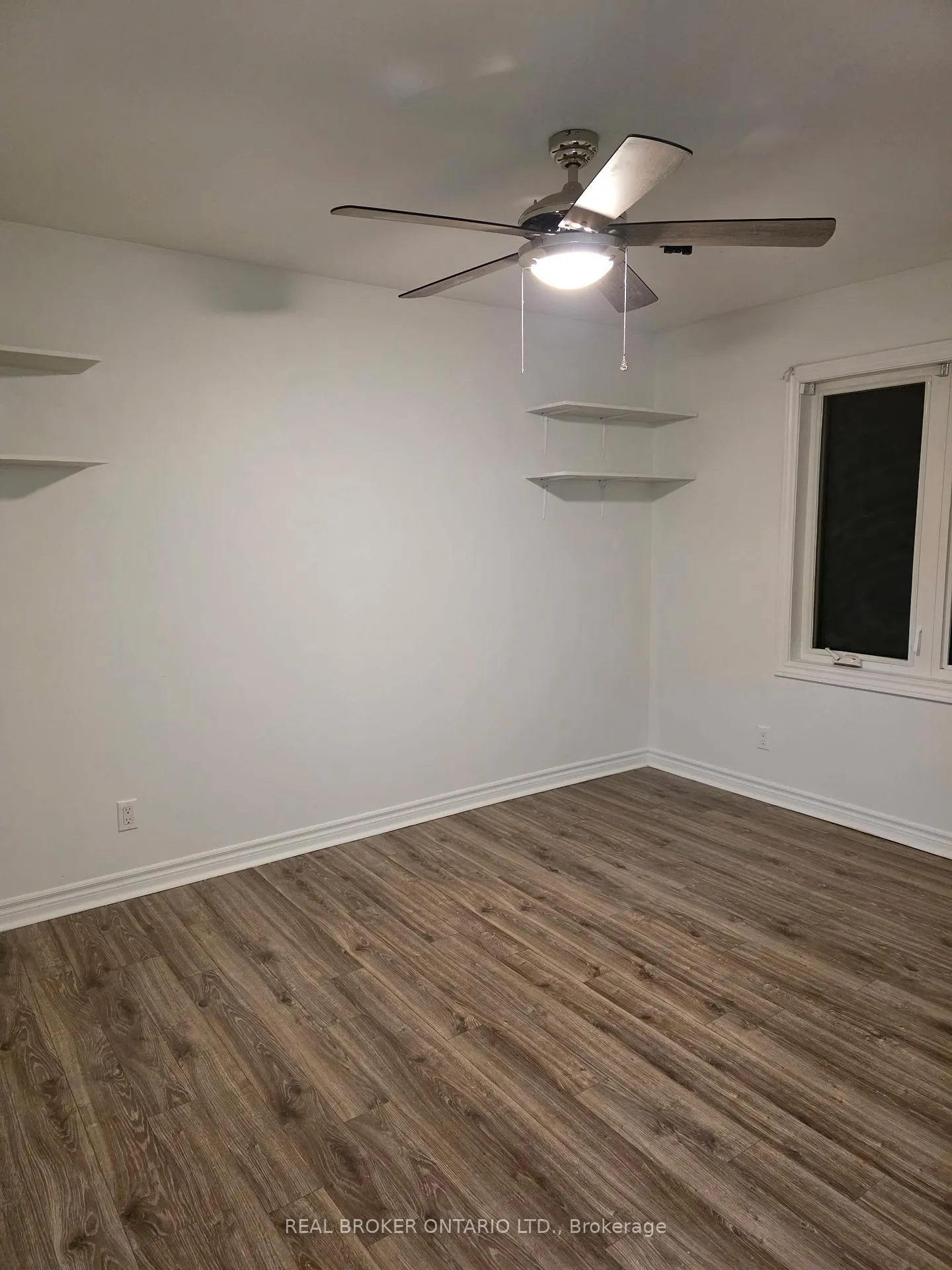 Photo 7 of Unit Main, 175 Peel Street, Barrie, Wellington — HOMEH