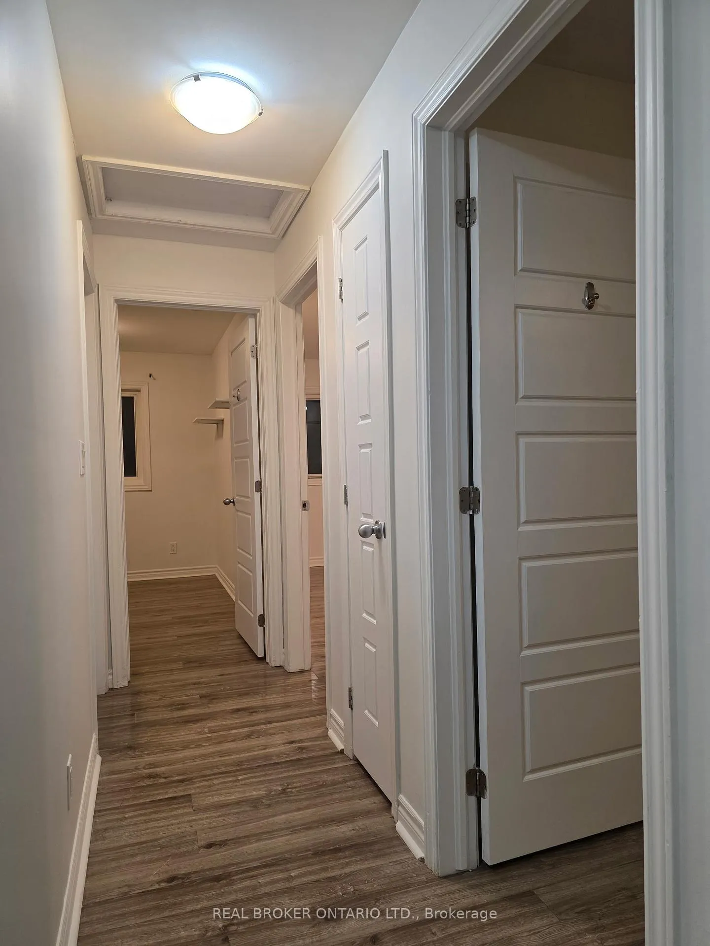 Photo 8 of Unit Main, 175 Peel Street, Barrie, Wellington — HOMEH