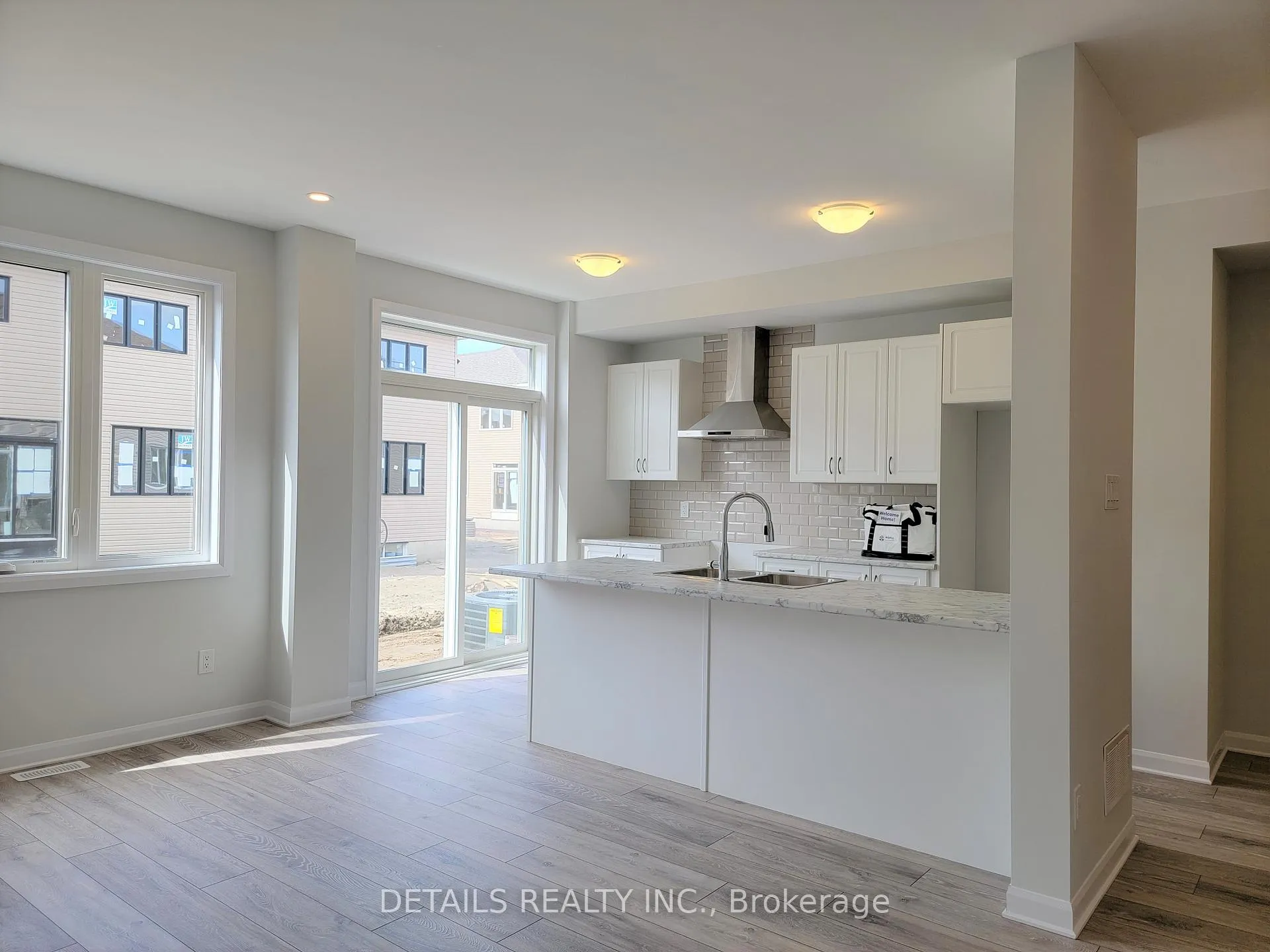 Photo 5 of 235 Calvington Avenue, Ottawa, Kanata - Kanata Lakes/Heritage Hills — HOMEH