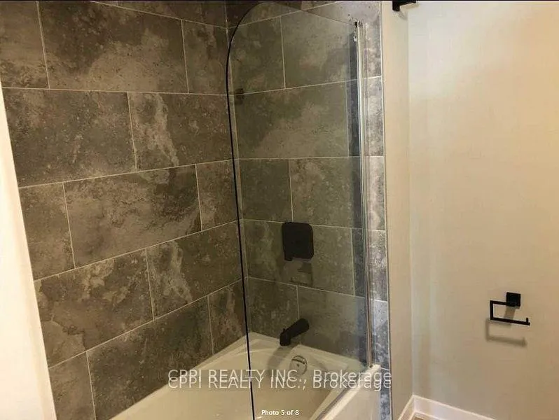 Photo 4 of Unit 218, 70 King Street E, Oshawa, Central — HOMEH