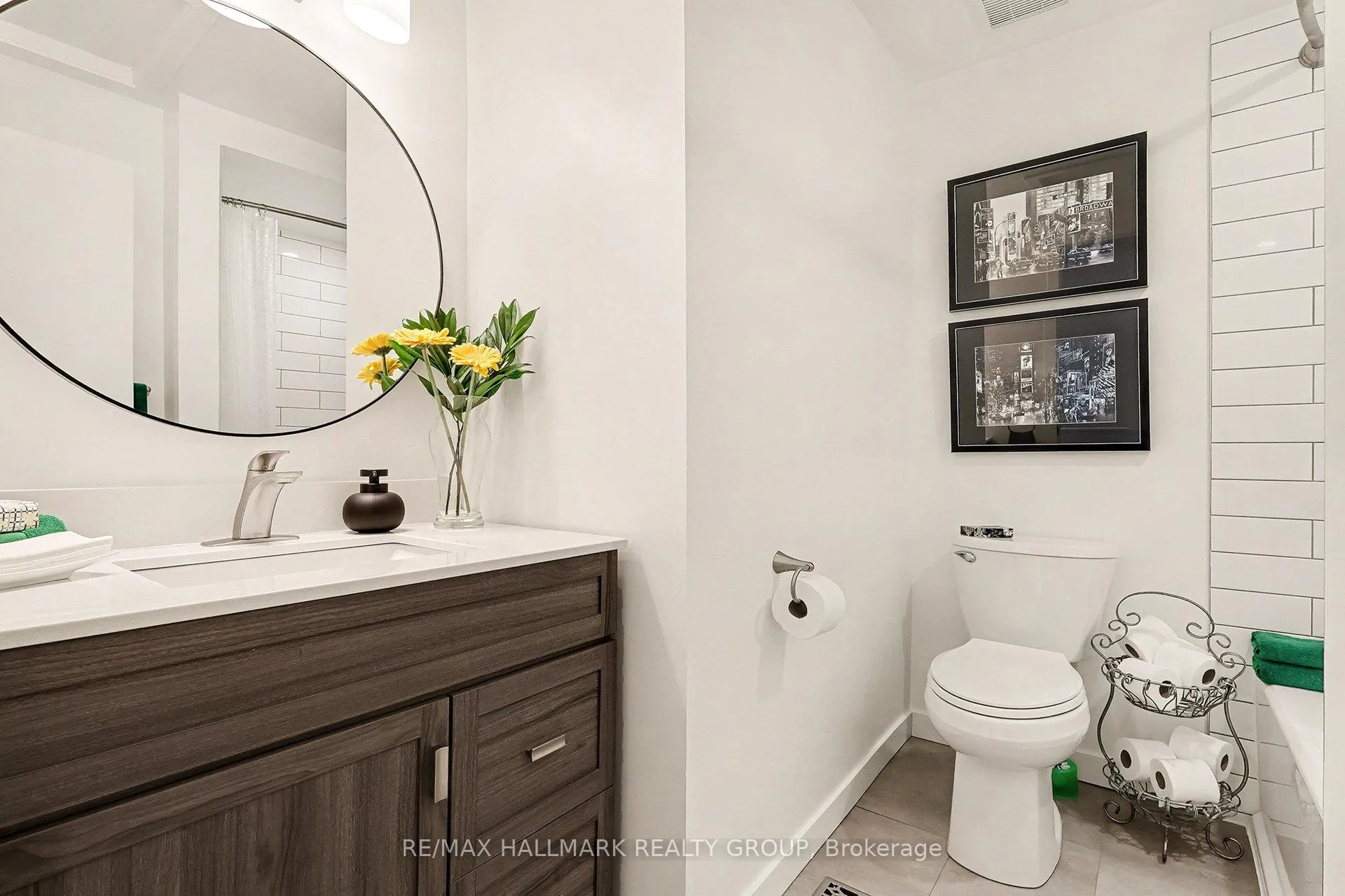 Photo 23 of 6861 Bilberry Drive, Ottawa, Convent Glen North — HOMEH