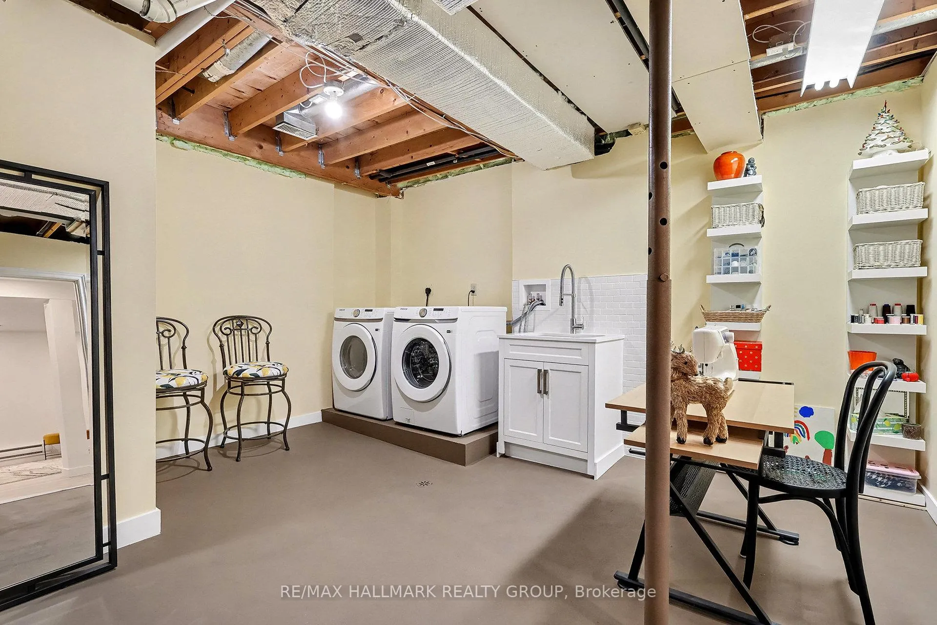 Photo 24 of 6861 Bilberry Drive, Ottawa, Convent Glen North — HOMEH