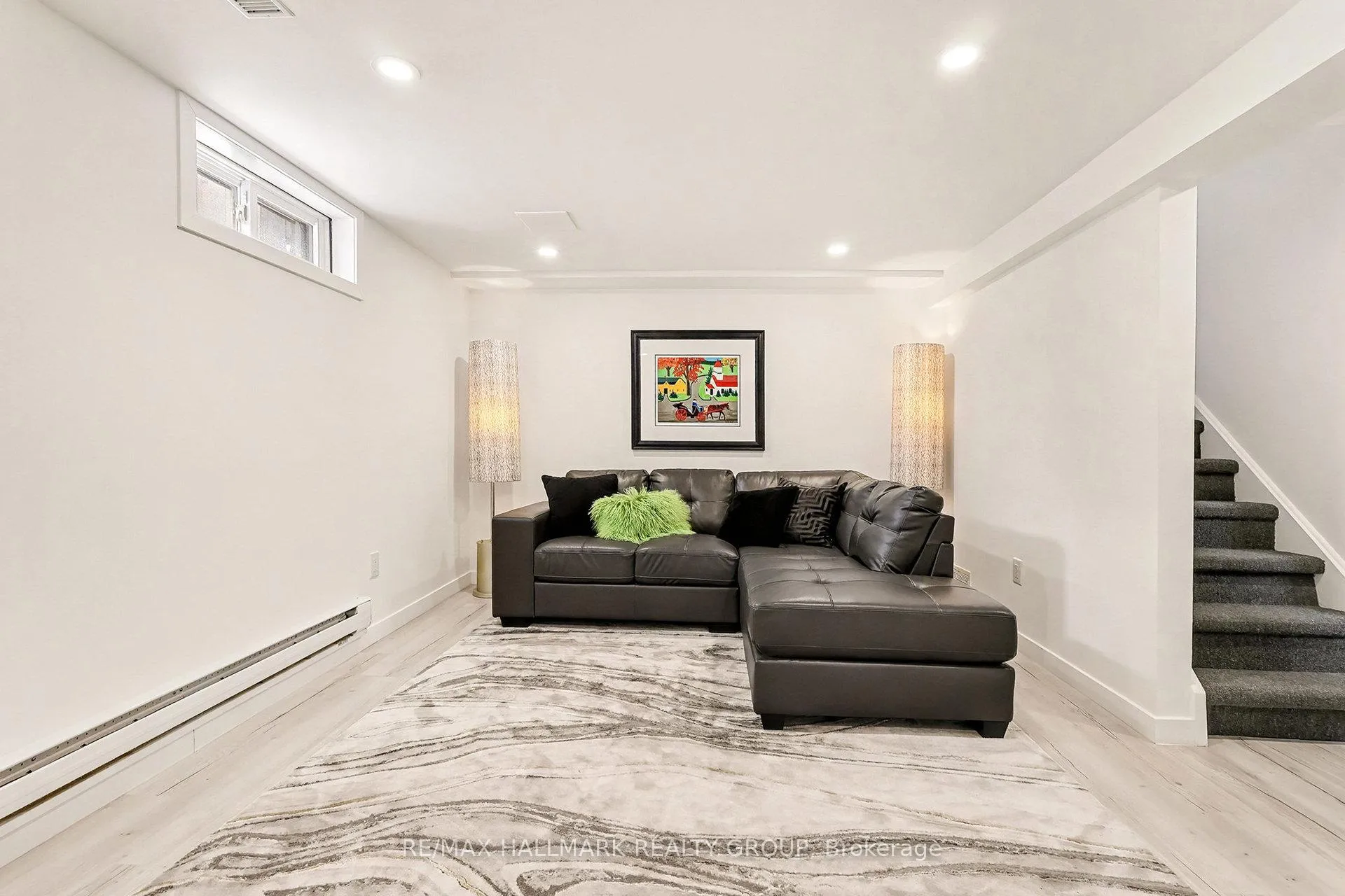 Photo 27 of 6861 Bilberry Drive, Ottawa, Convent Glen North — HOMEH