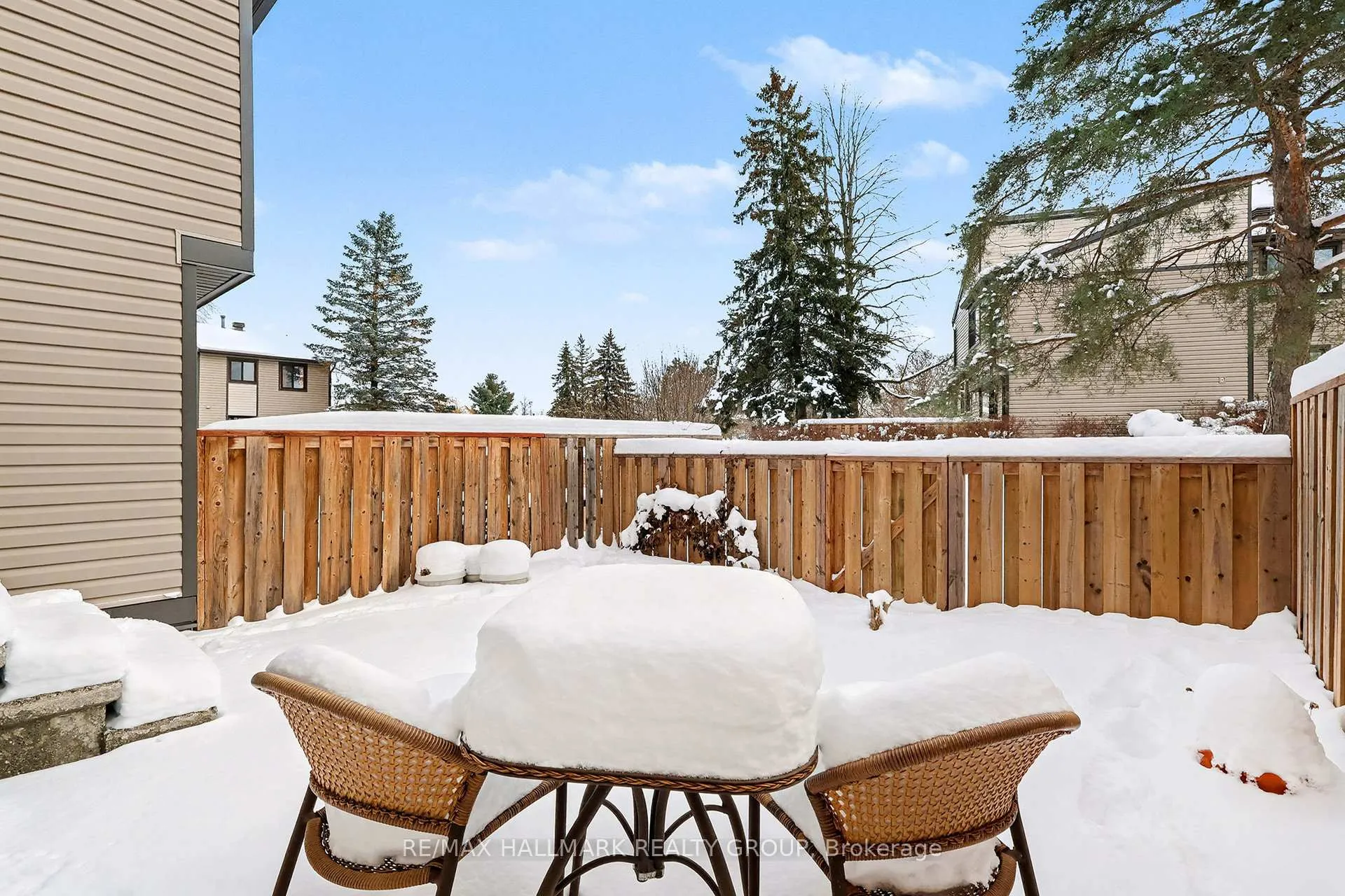 Photo 30 of 6861 Bilberry Drive, Ottawa, Convent Glen North — HOMEH