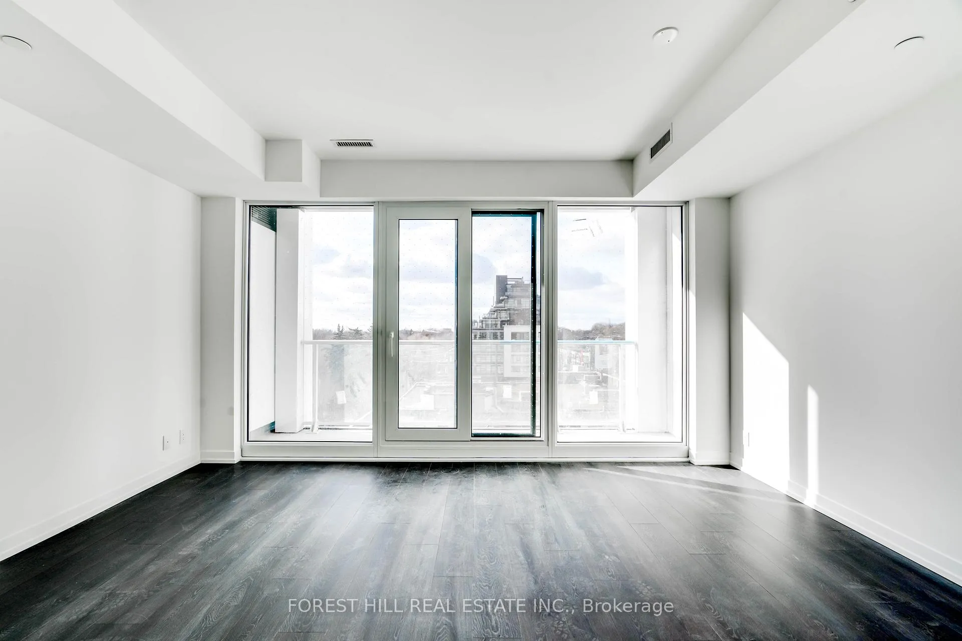 Photo 10 of Unit 516, 2020 Bathurst Street, Toronto, Humewood-Cedarvale — HOMEH