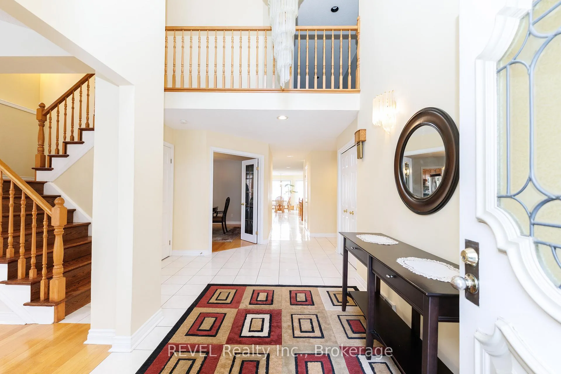 Photo 2 of Unit main, 16 Chessington Street, St. Catharines, Grapeview — HOMEH