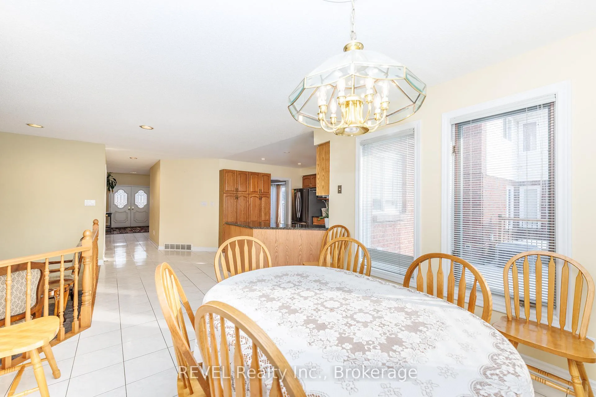Photo 10 of Unit main, 16 Chessington Street, St. Catharines, Grapeview — HOMEH