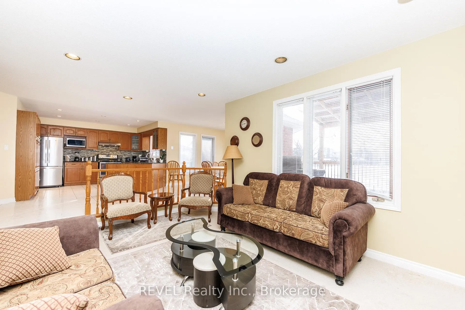 Photo 12 of Unit main, 16 Chessington Street, St. Catharines, Grapeview — HOMEH