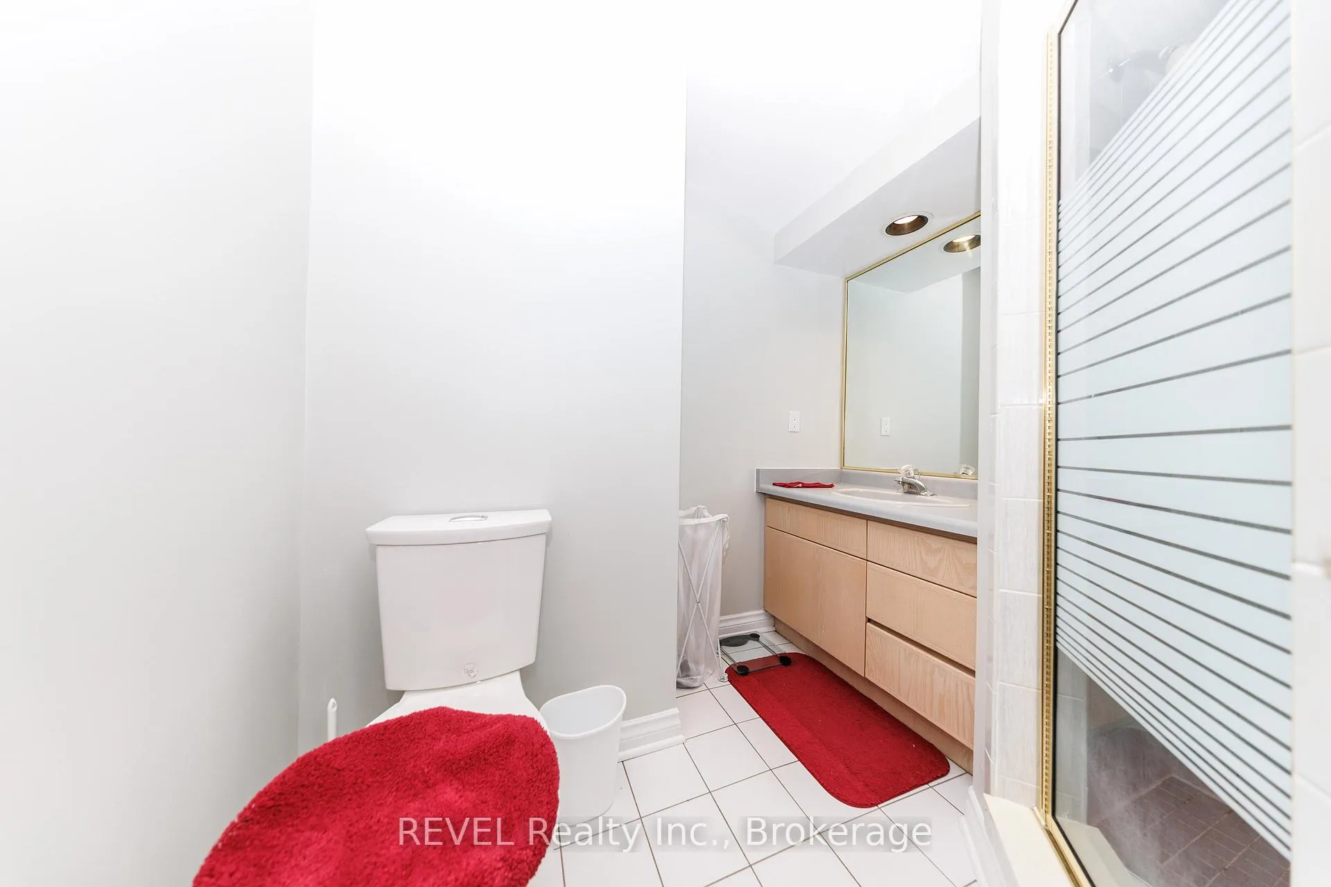 Photo 18 of Unit main, 16 Chessington Street, St. Catharines, Grapeview — HOMEH