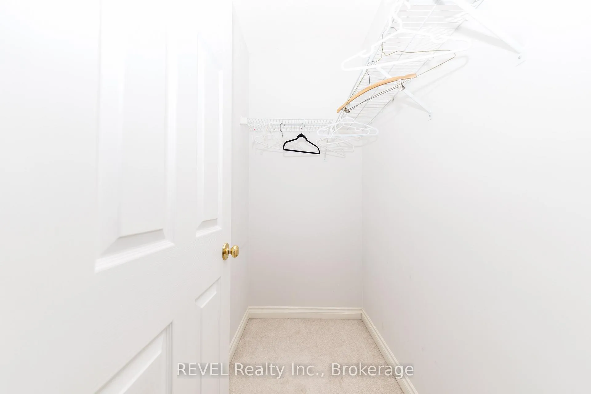 Photo 19 of Unit main, 16 Chessington Street, St. Catharines, Grapeview — HOMEH