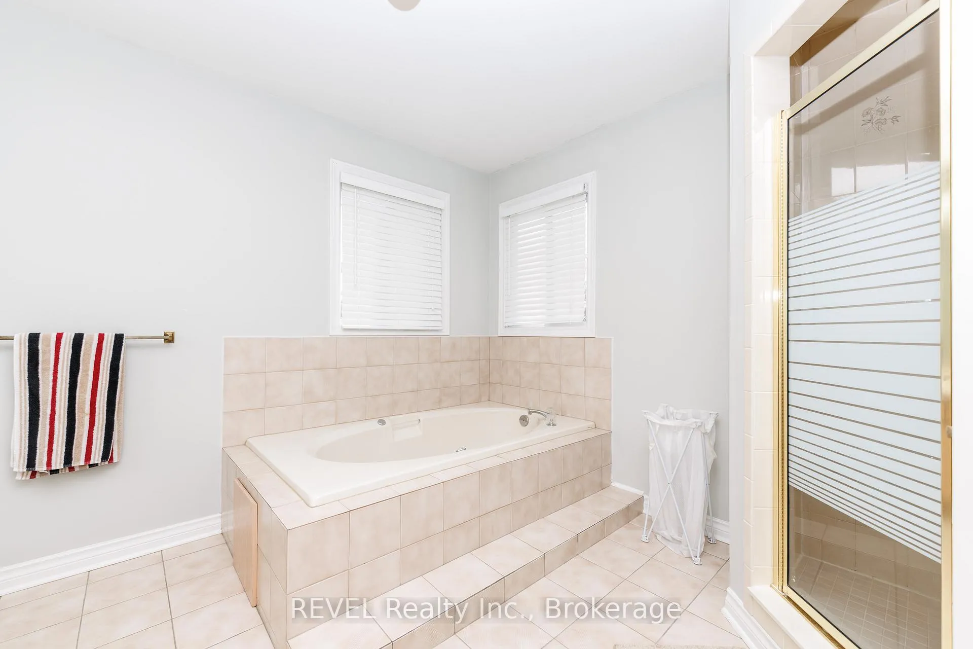 Photo 28 of Unit main, 16 Chessington Street, St. Catharines, Grapeview — HOMEH