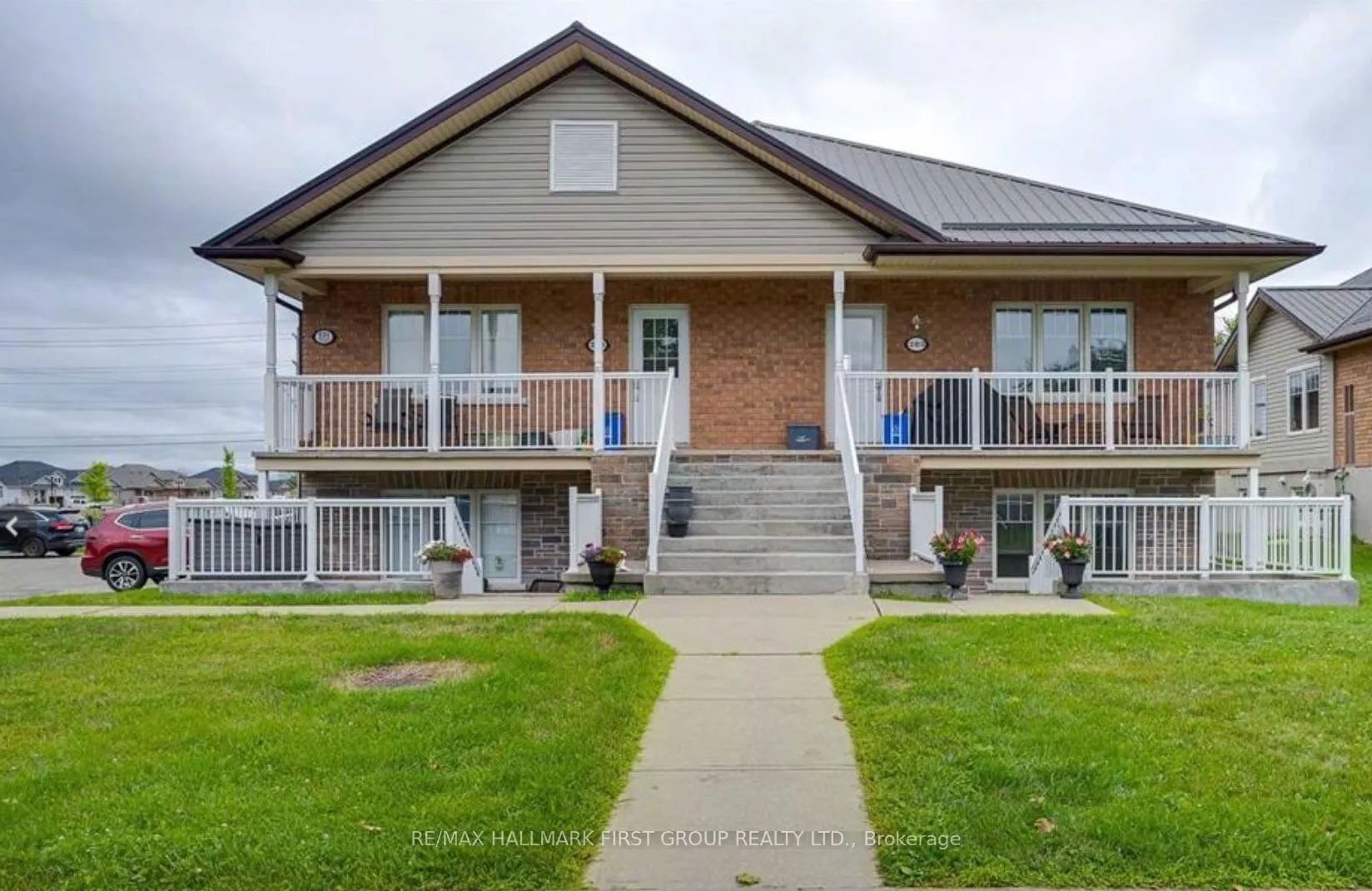 Front of Unit 205, 231 Ruttan Terrace