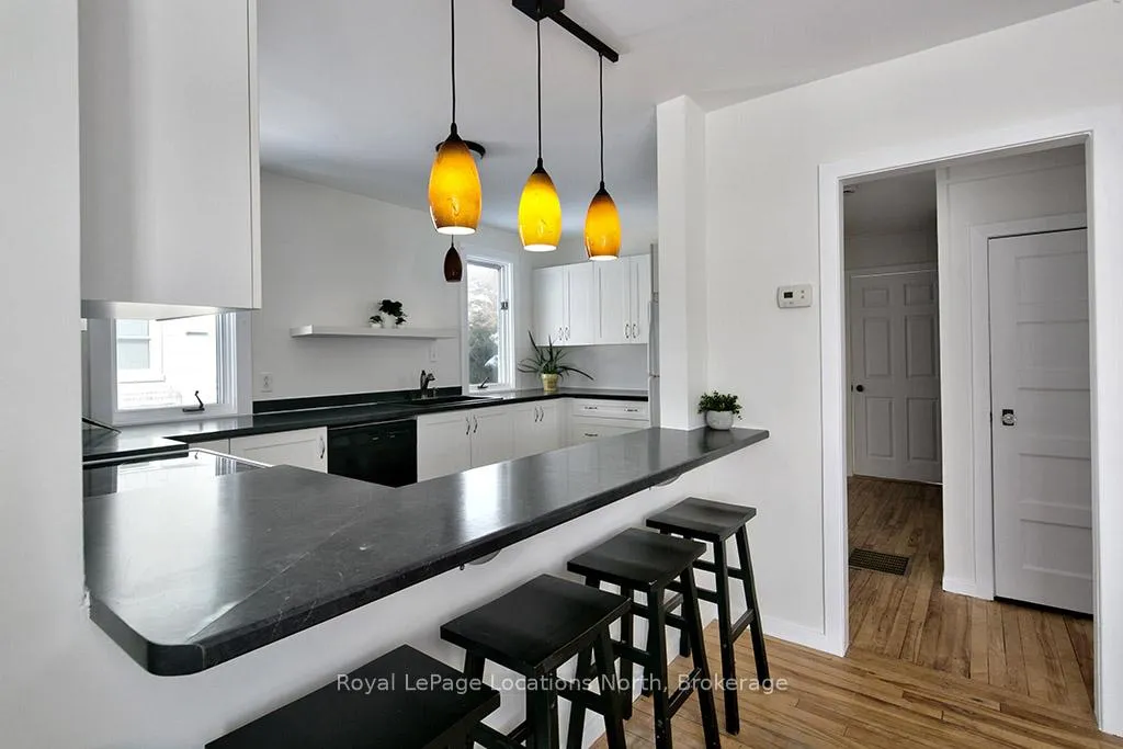 Photo 7 of 497 Maple Street, Collingwood — HOMEH