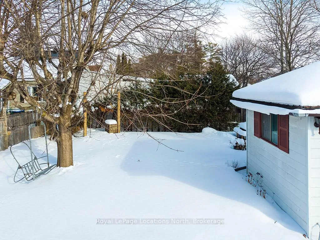Photo 23 of 497 Maple Street, Collingwood — HOMEH
