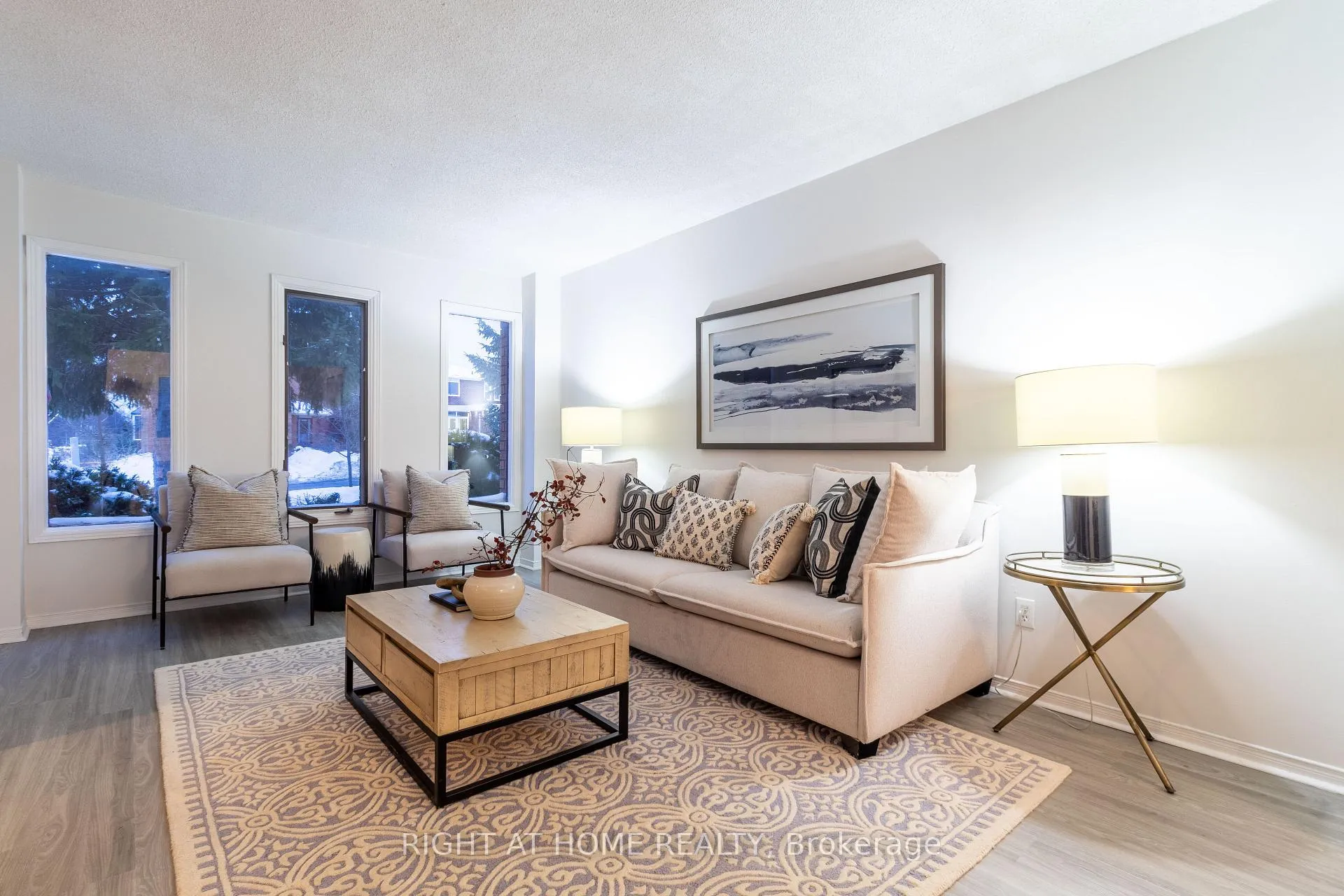 Photo 5 of 1686 Major Oaks Road, Pickering, Brock Ridge — HOMEH