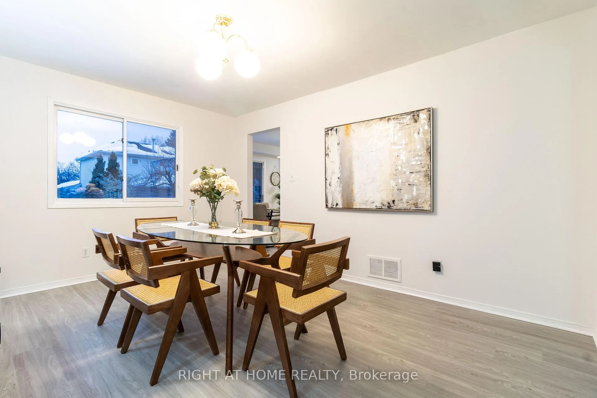 Photo 8 of 1686 Major Oaks Road, Pickering, Brock Ridge — HOMEH