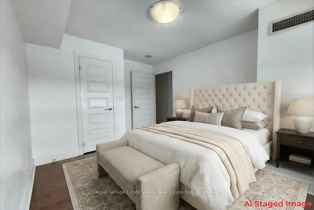 Photo 9 of Unit 904, 215 Queen Street E, Brampton, Queen Street Corridor — HOMEH
