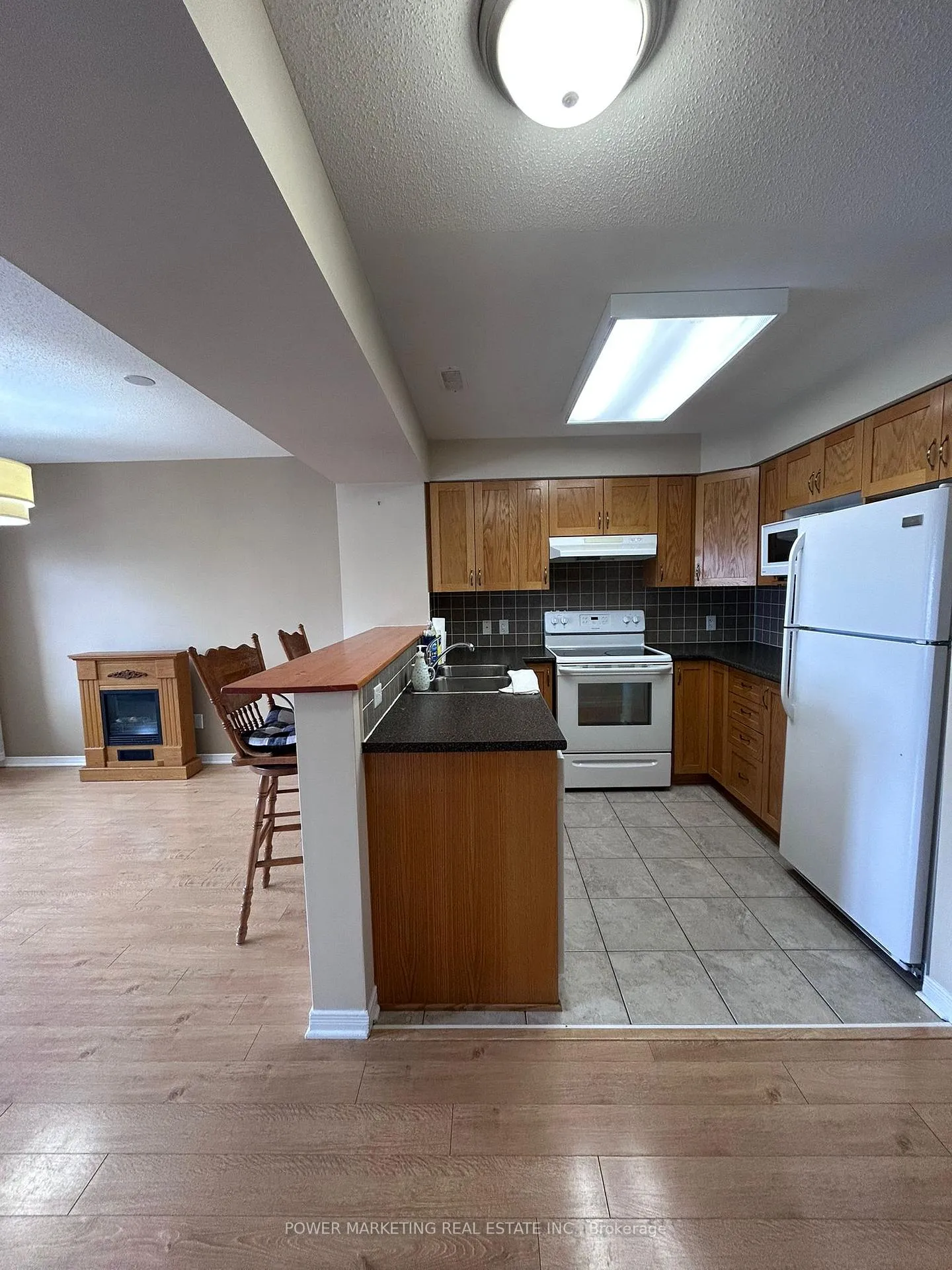 Photo 8 of Unit 5, 117 Keltie Private, Ottawa, Barrhaven - Longfields — HOMEH