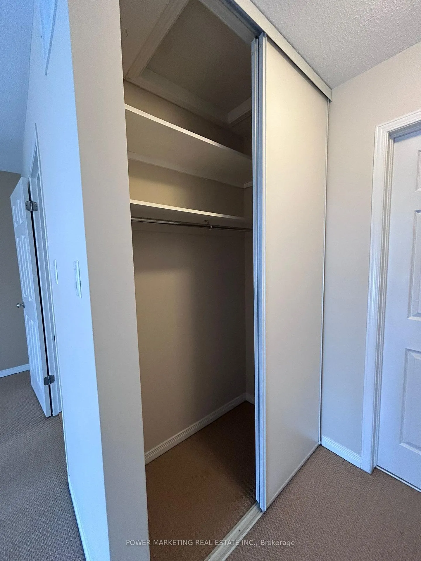 Photo 20 of Unit 5, 117 Keltie Private, Ottawa, Barrhaven - Longfields — HOMEH