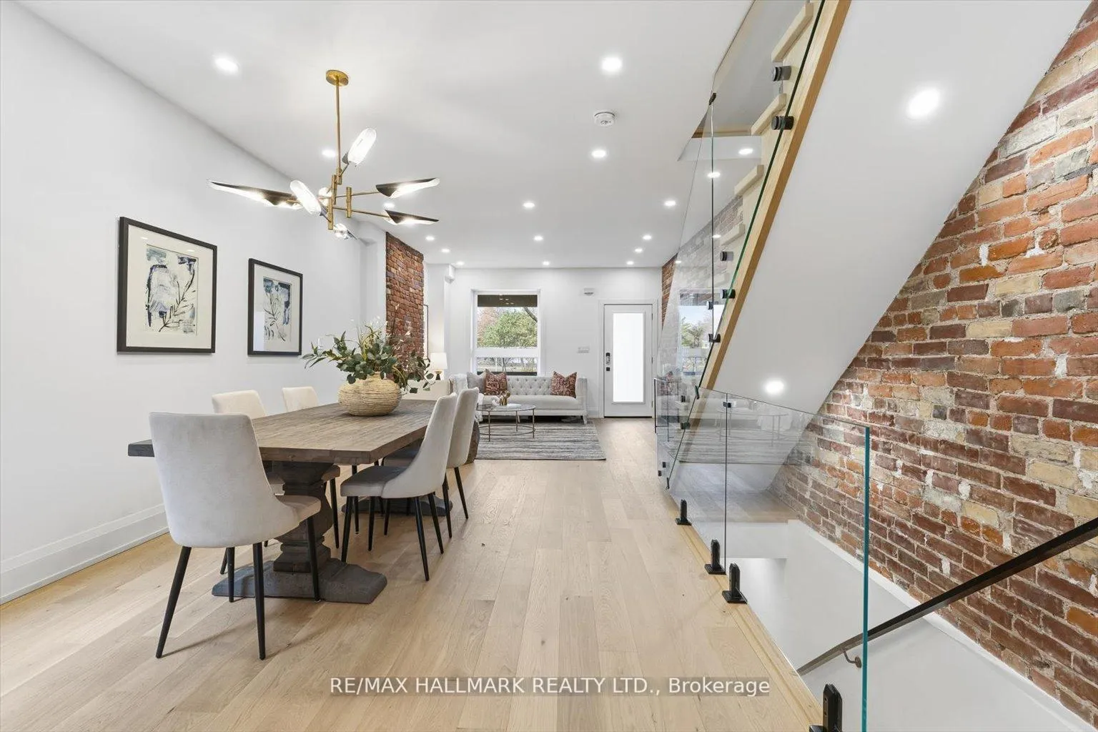 Photo 2 of 51 Withrow Avenue, Toronto, North Riverdale — HOMEH