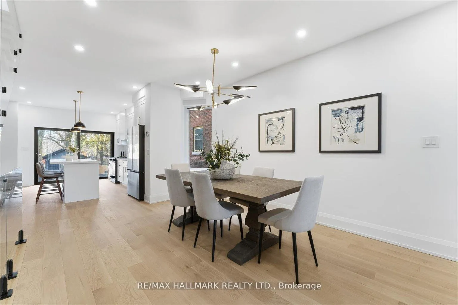 Photo 5 of 51 Withrow Avenue, Toronto, North Riverdale — HOMEH