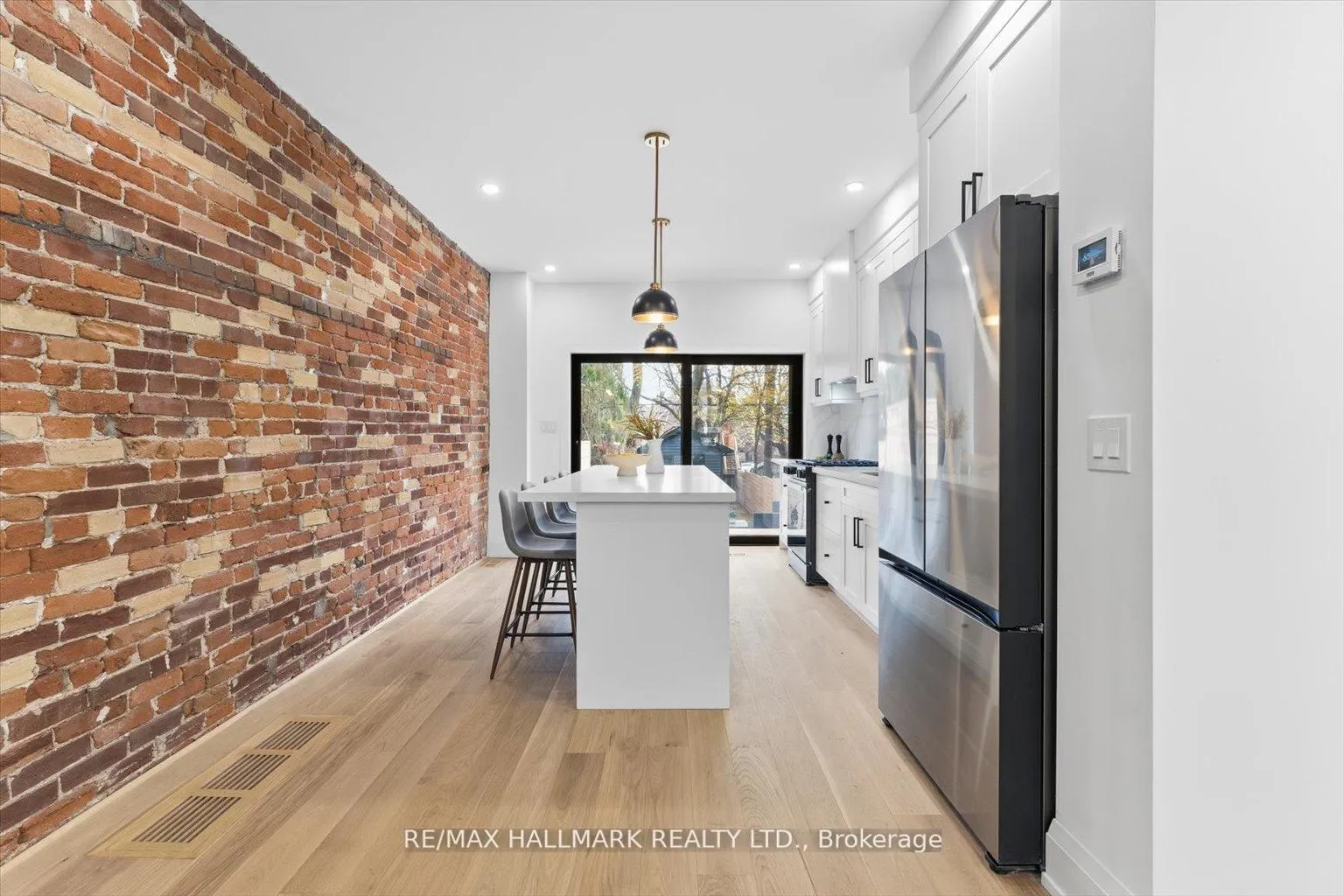 Photo 7 of 51 Withrow Avenue, Toronto, North Riverdale — HOMEH