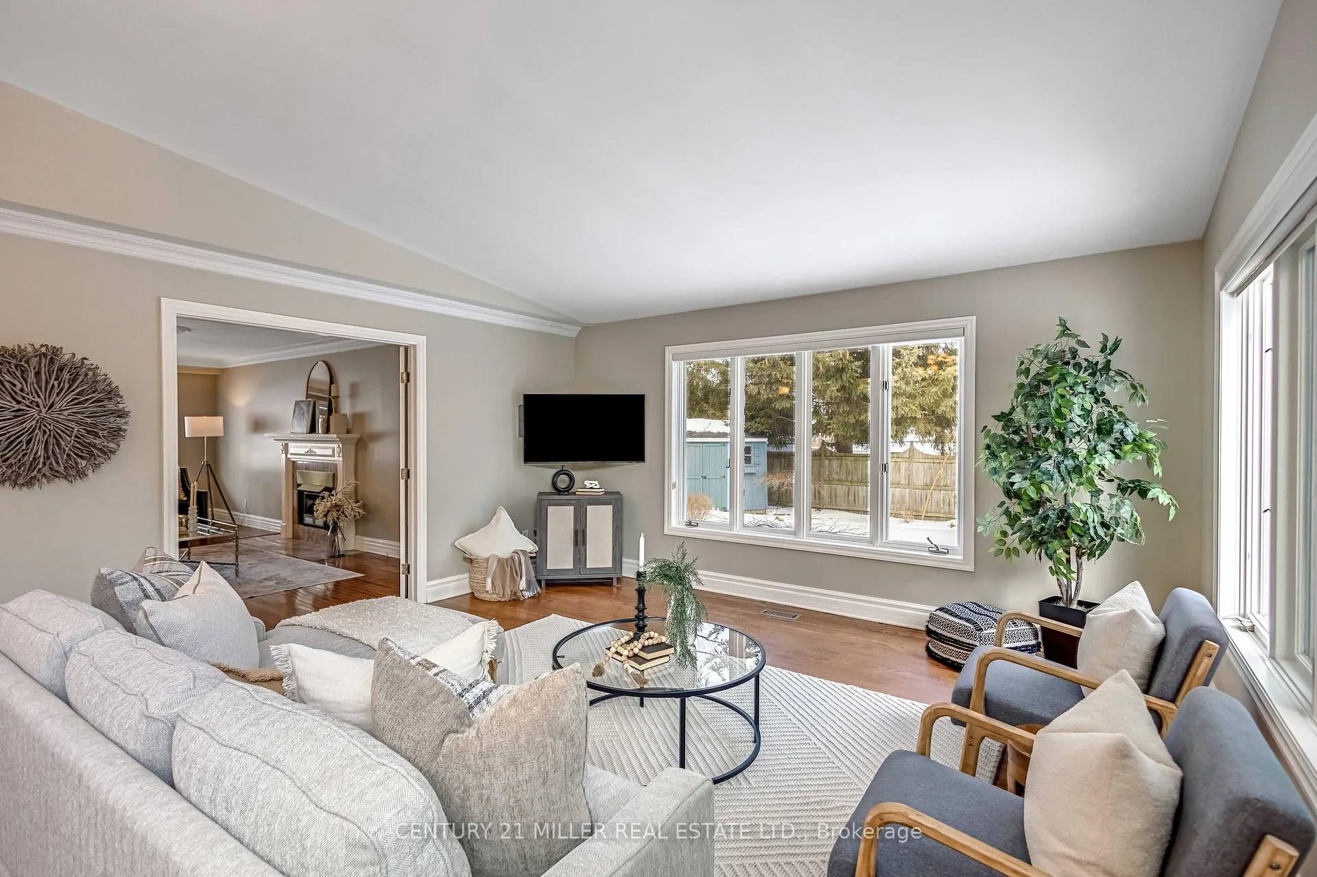 Photo 16 of 428 Hendrie Avenue, Burlington, Bayview — HOMEH