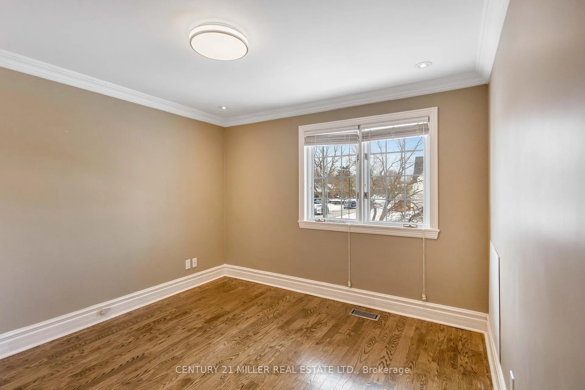 Photo 22 of 428 Hendrie Avenue, Burlington, Bayview — HOMEH