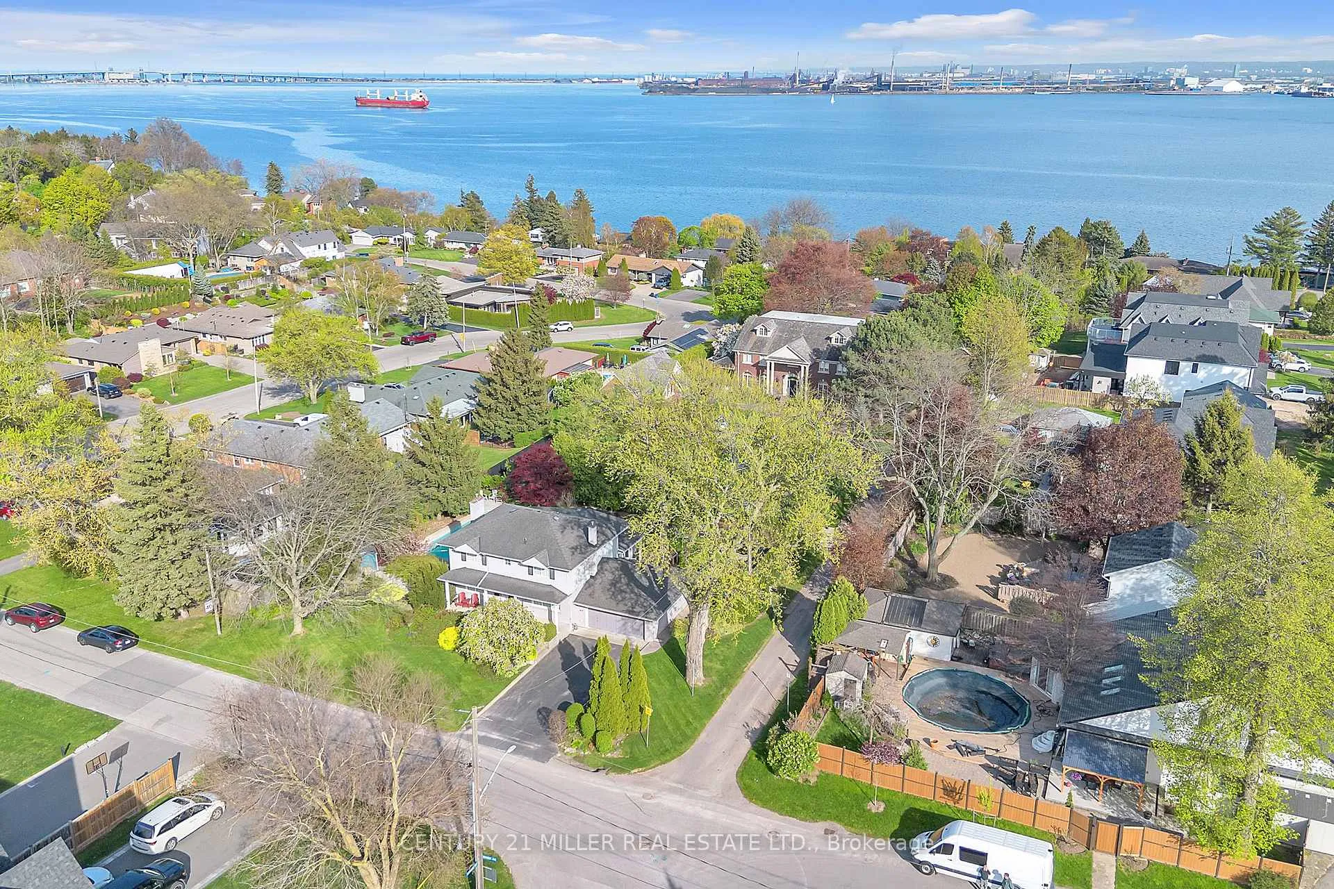 Photo 30 of 428 Hendrie Avenue, Burlington, Bayview — HOMEH