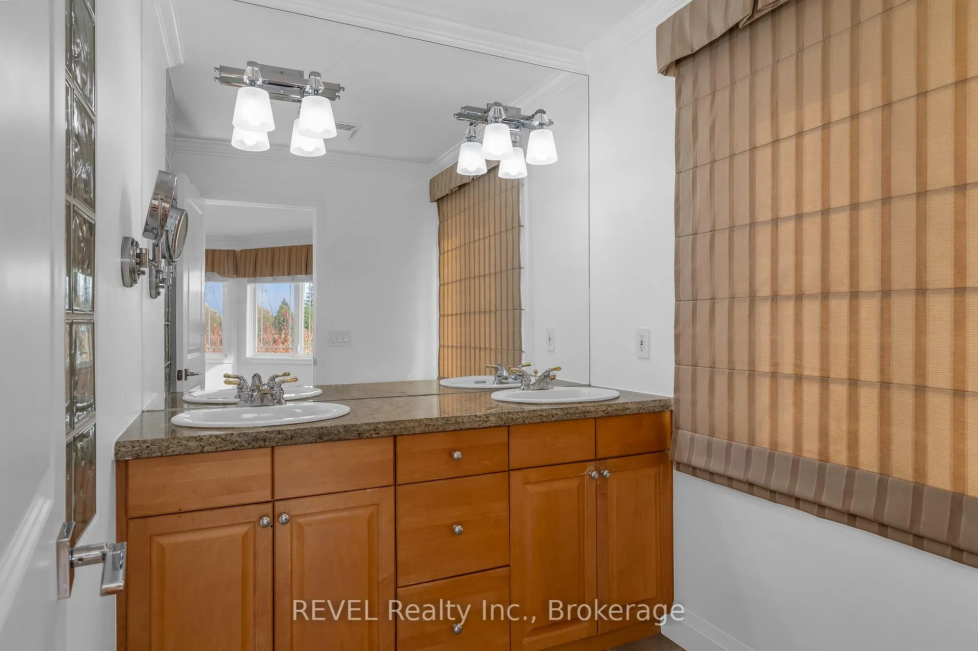 Photo 22 of 30 Maracay Way, St. Catharines, Grapeview — HOMEH