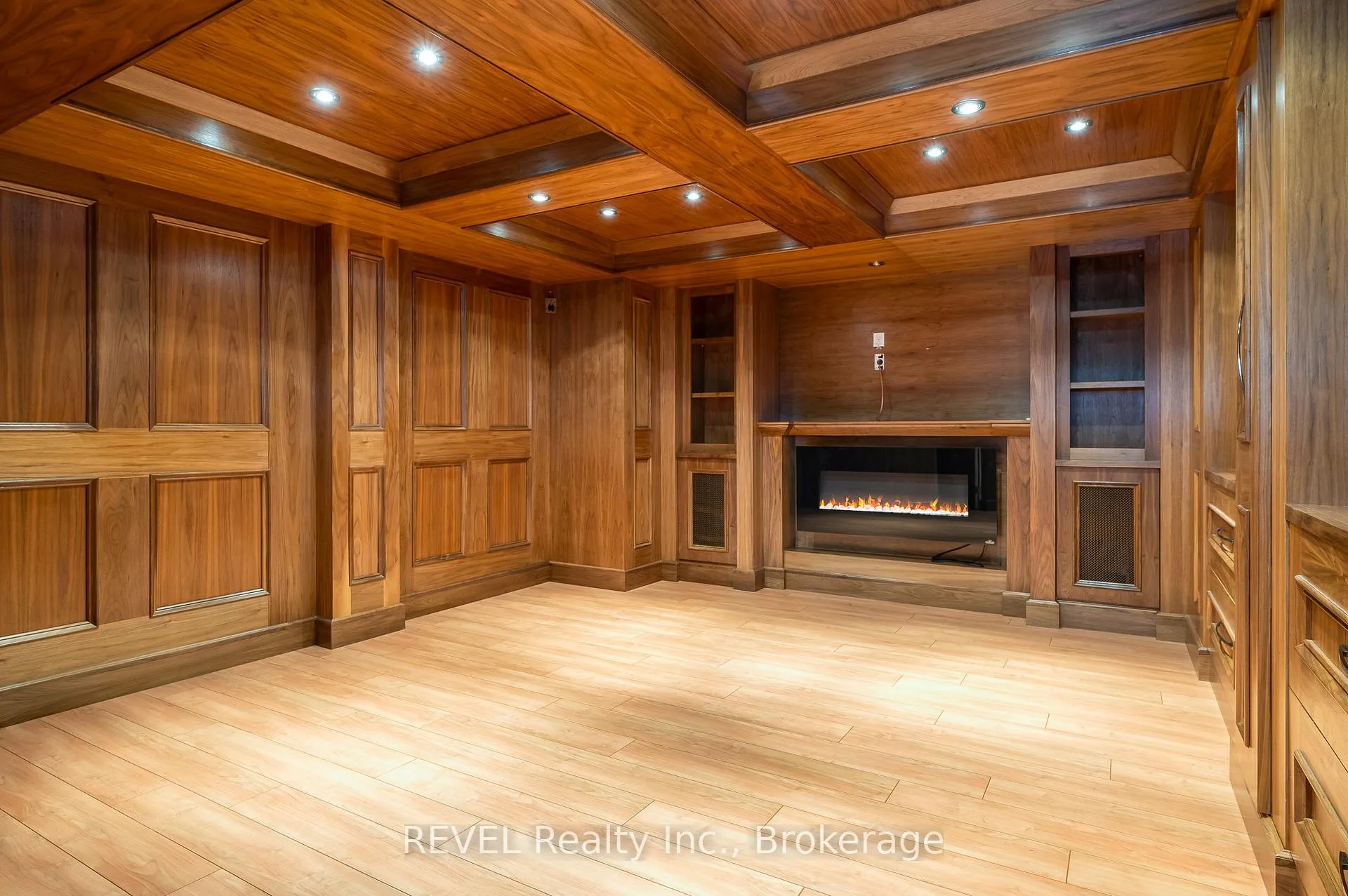 Photo 37 of 30 Maracay Way, St. Catharines, Grapeview — HOMEH