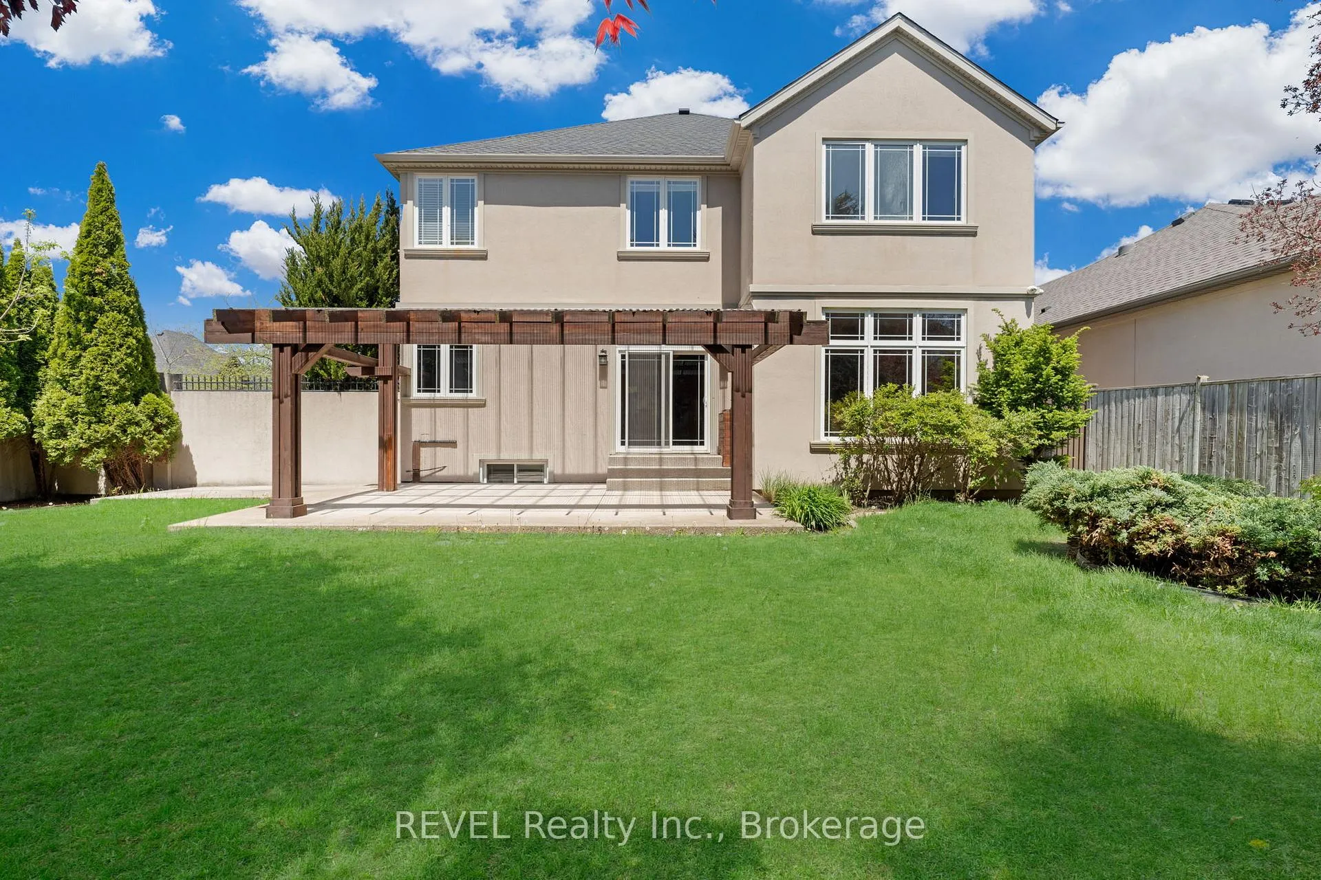 Photo 45 of 30 Maracay Way, St. Catharines, Grapeview — HOMEH
