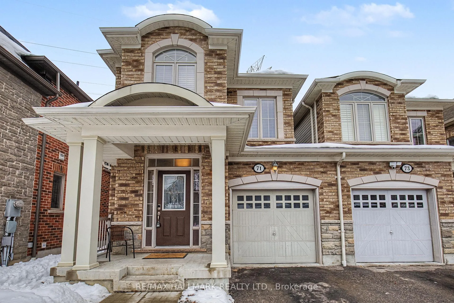 Photo 2 of 71 Beverton Crescent, Ajax, Northwest Ajax — HOMEH