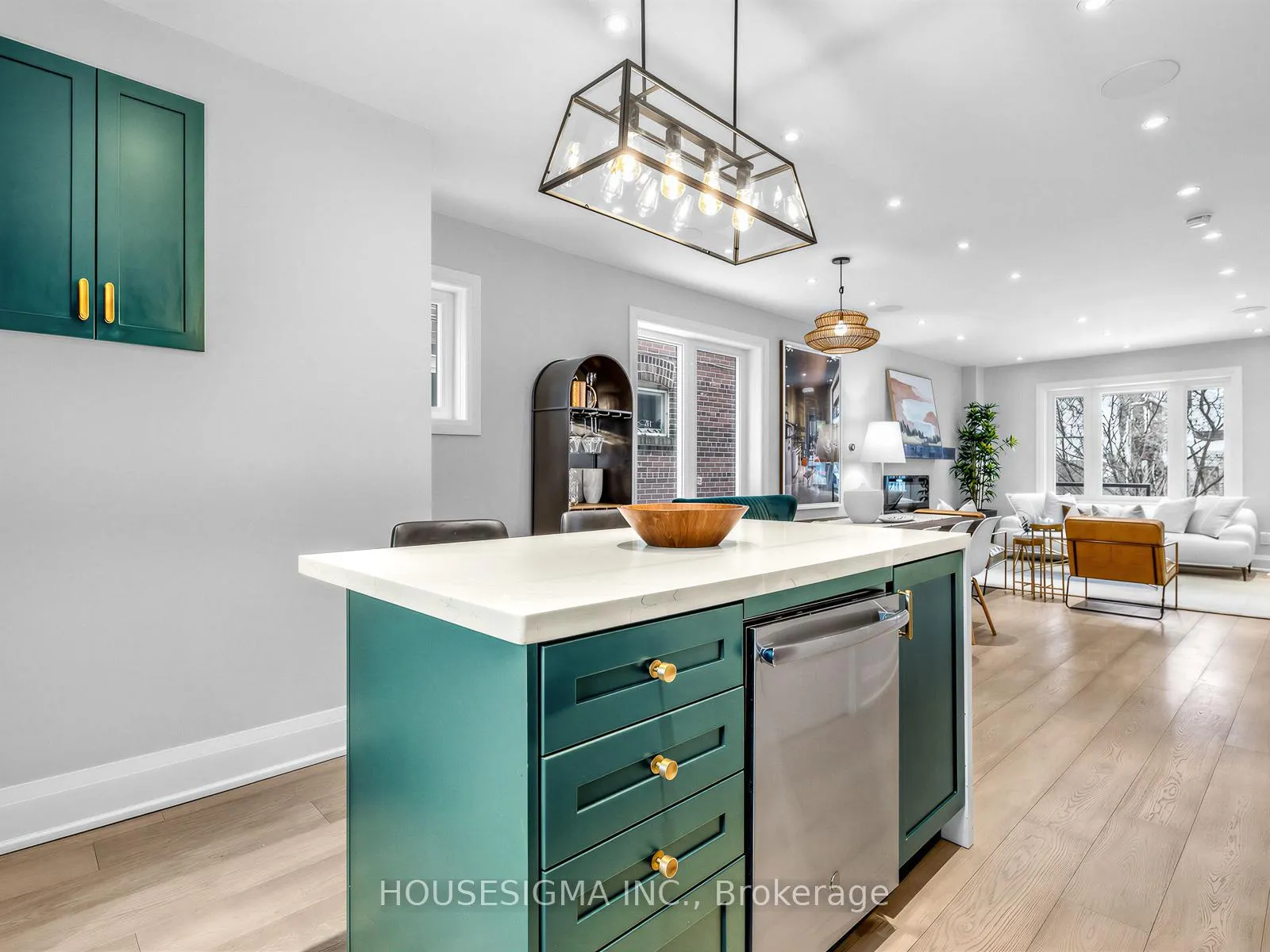 Photo 14 of 41 Kent Road, Toronto, Greenwood-Coxwell — HOMEH