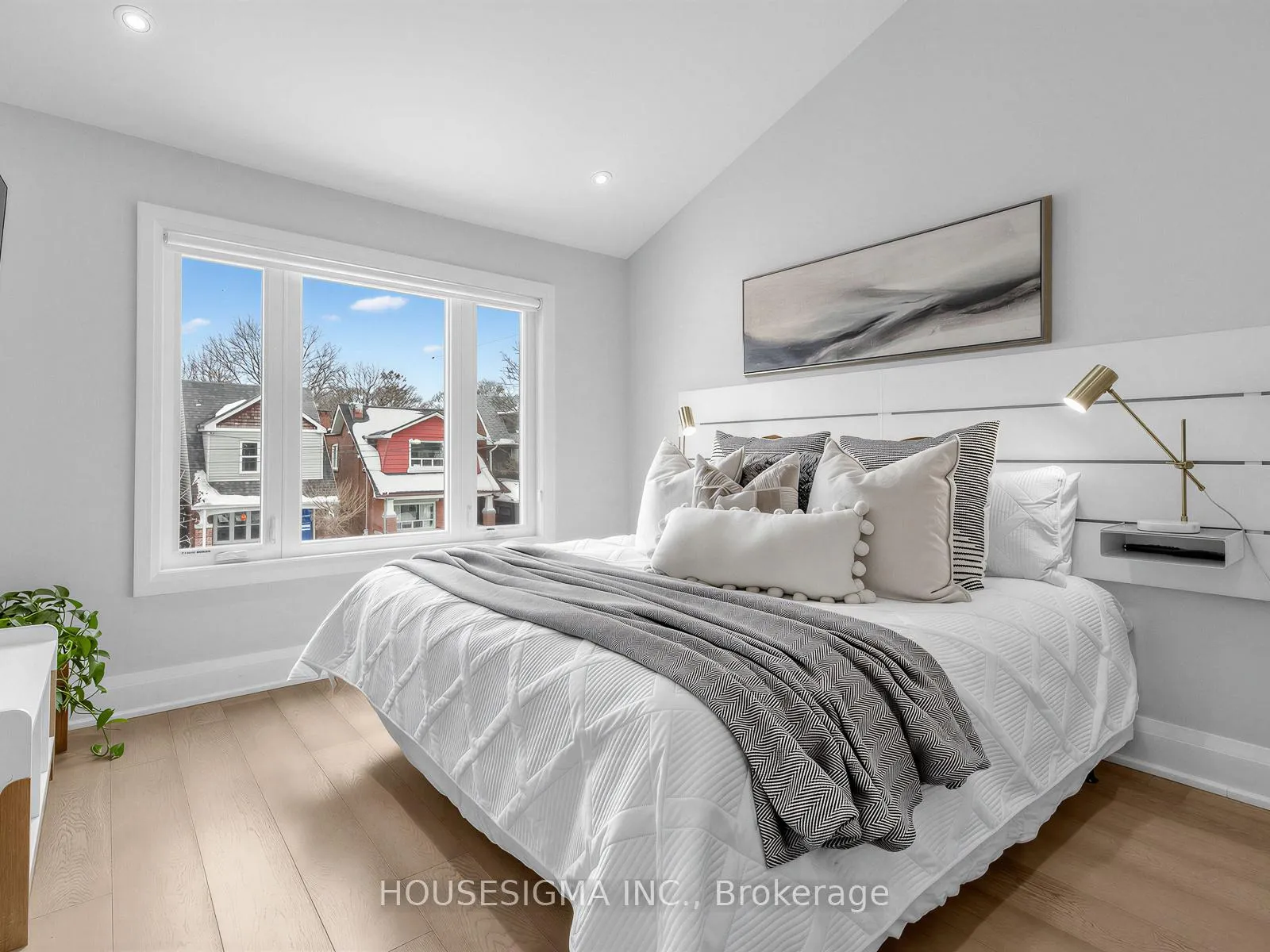 Photo 15 of 41 Kent Road, Toronto, Greenwood-Coxwell — HOMEH