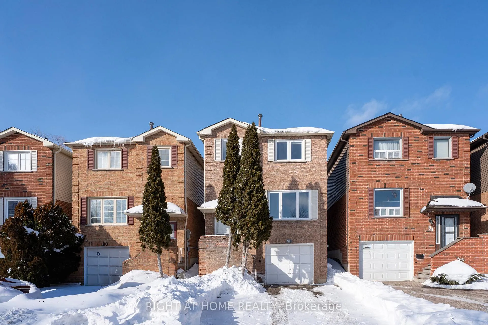 Photo 1 of 82 Swinton Crescent, Vaughan, Lakeview Estates — HOMEH
