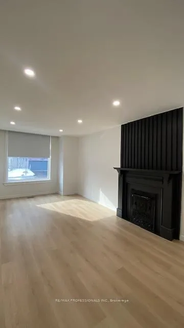 Photo 3 of Unit Unit 1 - Bedroom #1, 55 Young Street, Hamilton, Corktown — HOMEH