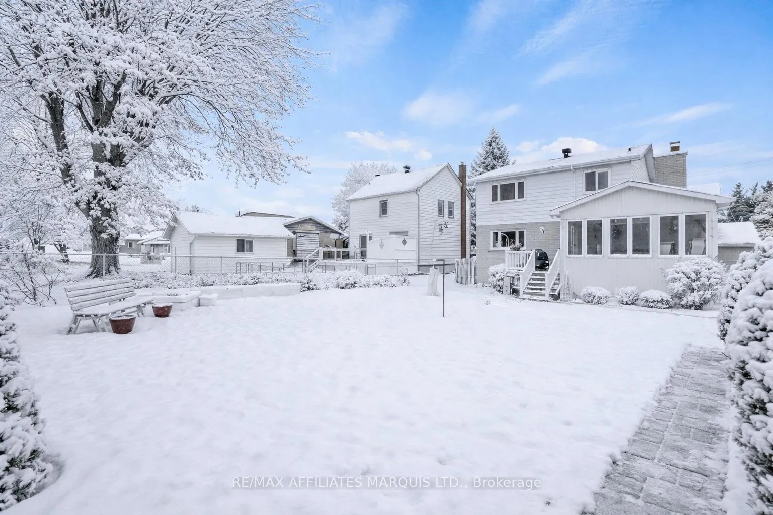 Photo 40 of 2151 Pitt Street, Cornwall — HOMEH