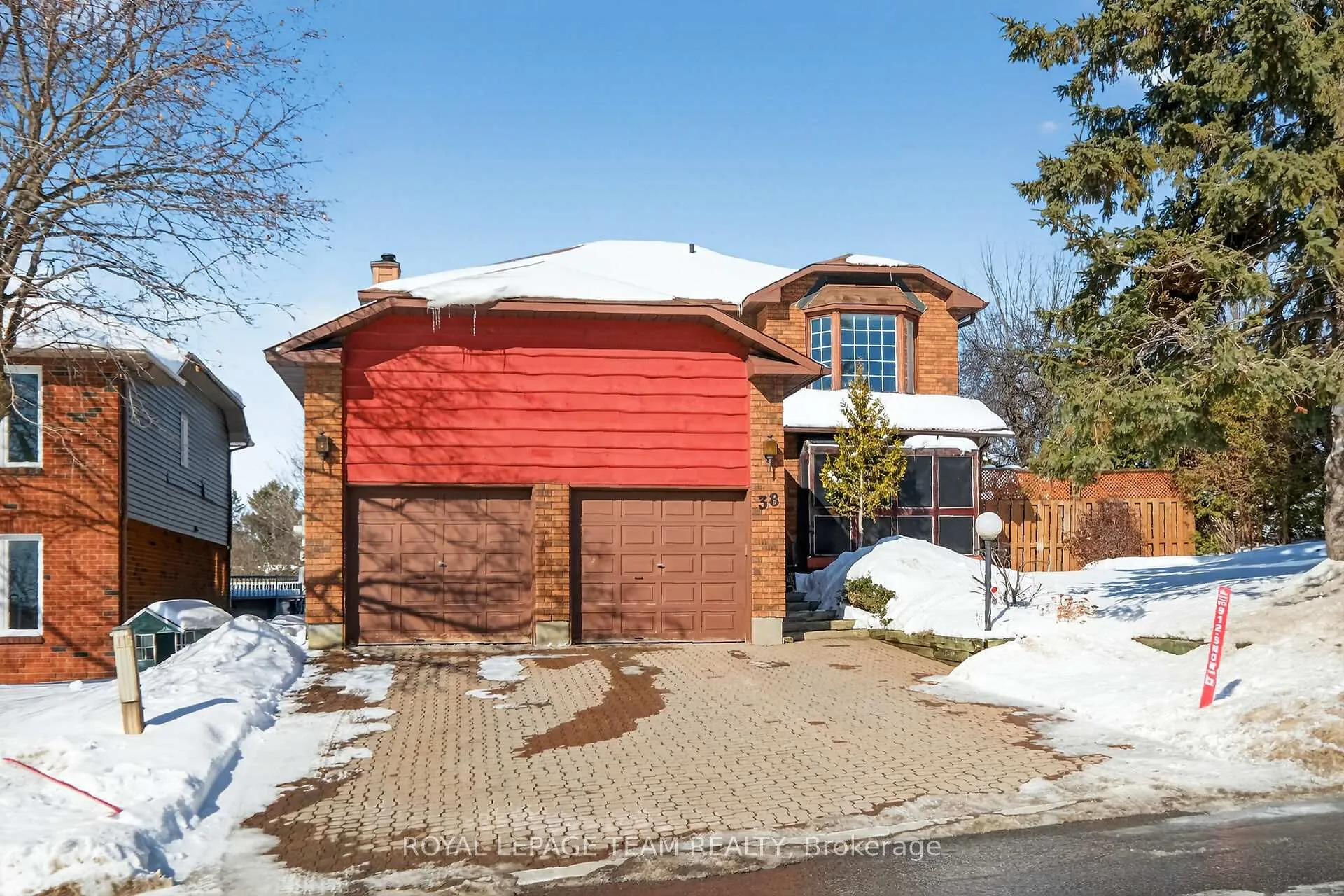 Photo 3 of 38 Maple Grove Road, Ottawa, Kanata - Katimavik — HOMEH