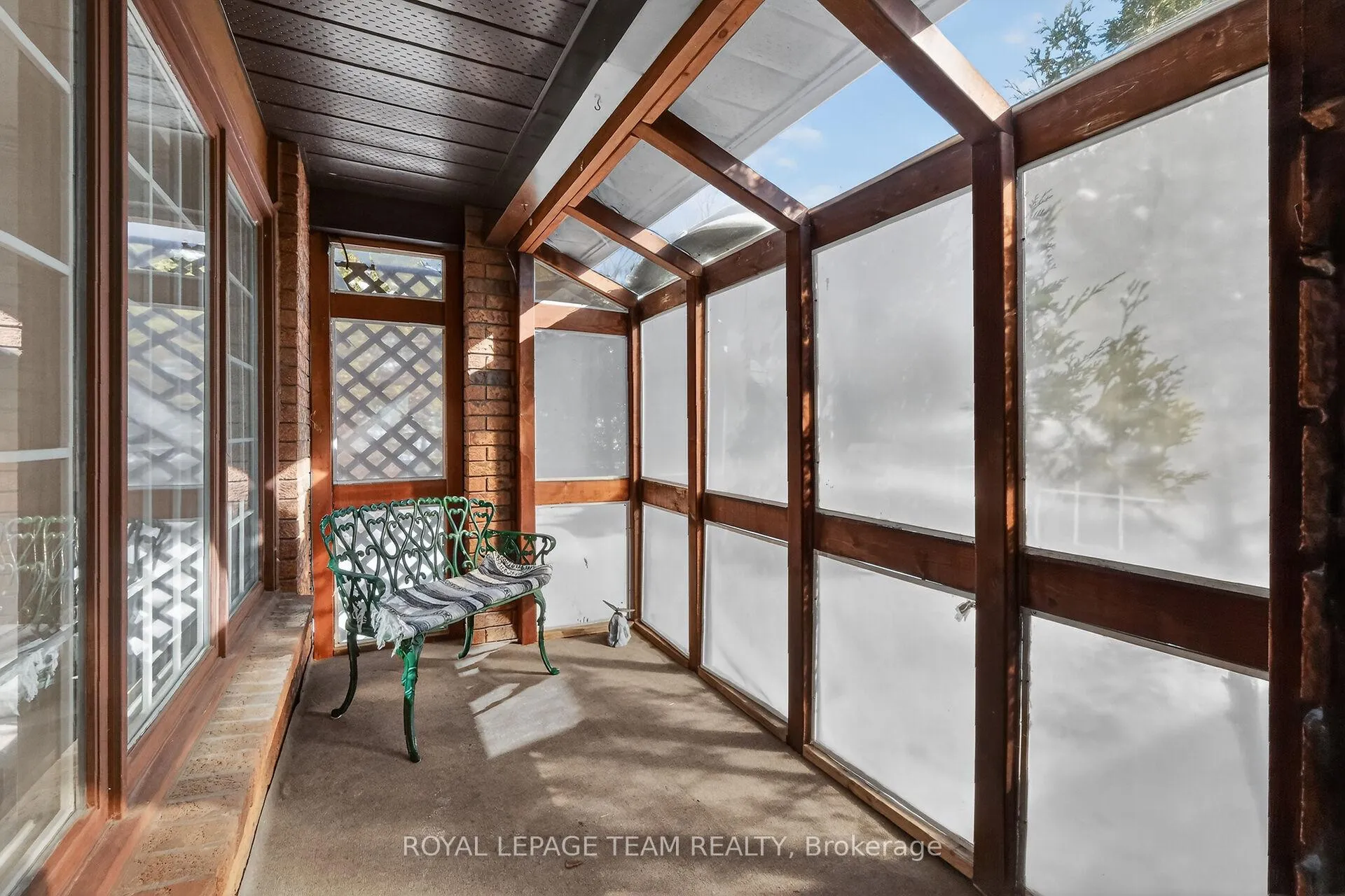 Photo 5 of 38 Maple Grove Road, Ottawa, Kanata - Katimavik — HOMEH