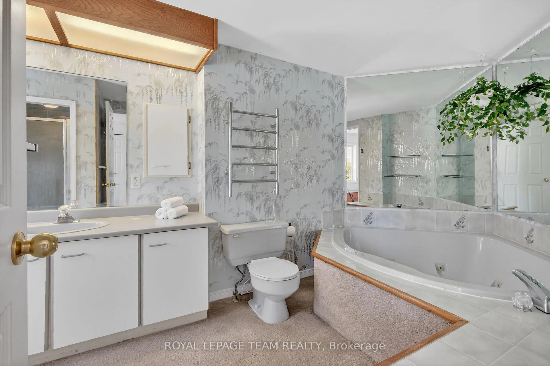 Photo 32 of 38 Maple Grove Road, Ottawa, Kanata - Katimavik — HOMEH