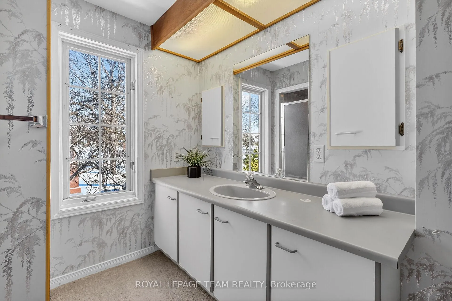 Photo 33 of 38 Maple Grove Road, Ottawa, Kanata - Katimavik — HOMEH