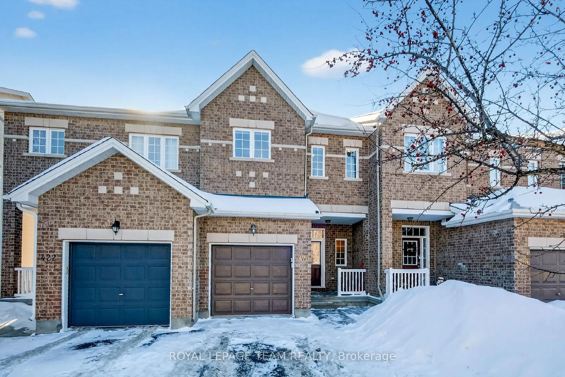 Photo 3 of 420 Foxhall Way, Ottawa, Kanata - Bridlewood — HOMEH